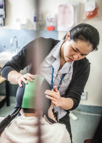 Scalp cooling machine being fitted at Epworth HealthCare