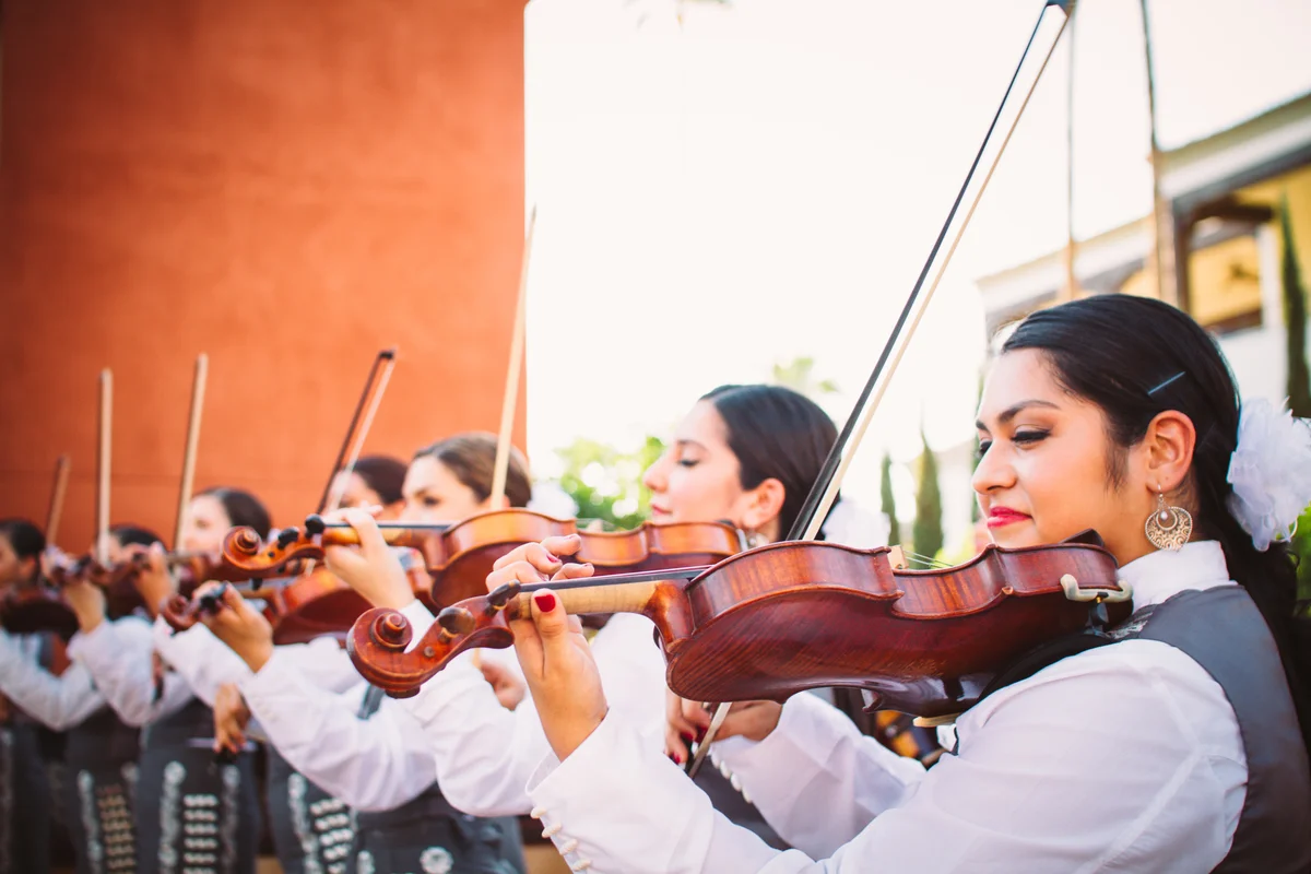 tocando "jesusita en chihuahua"