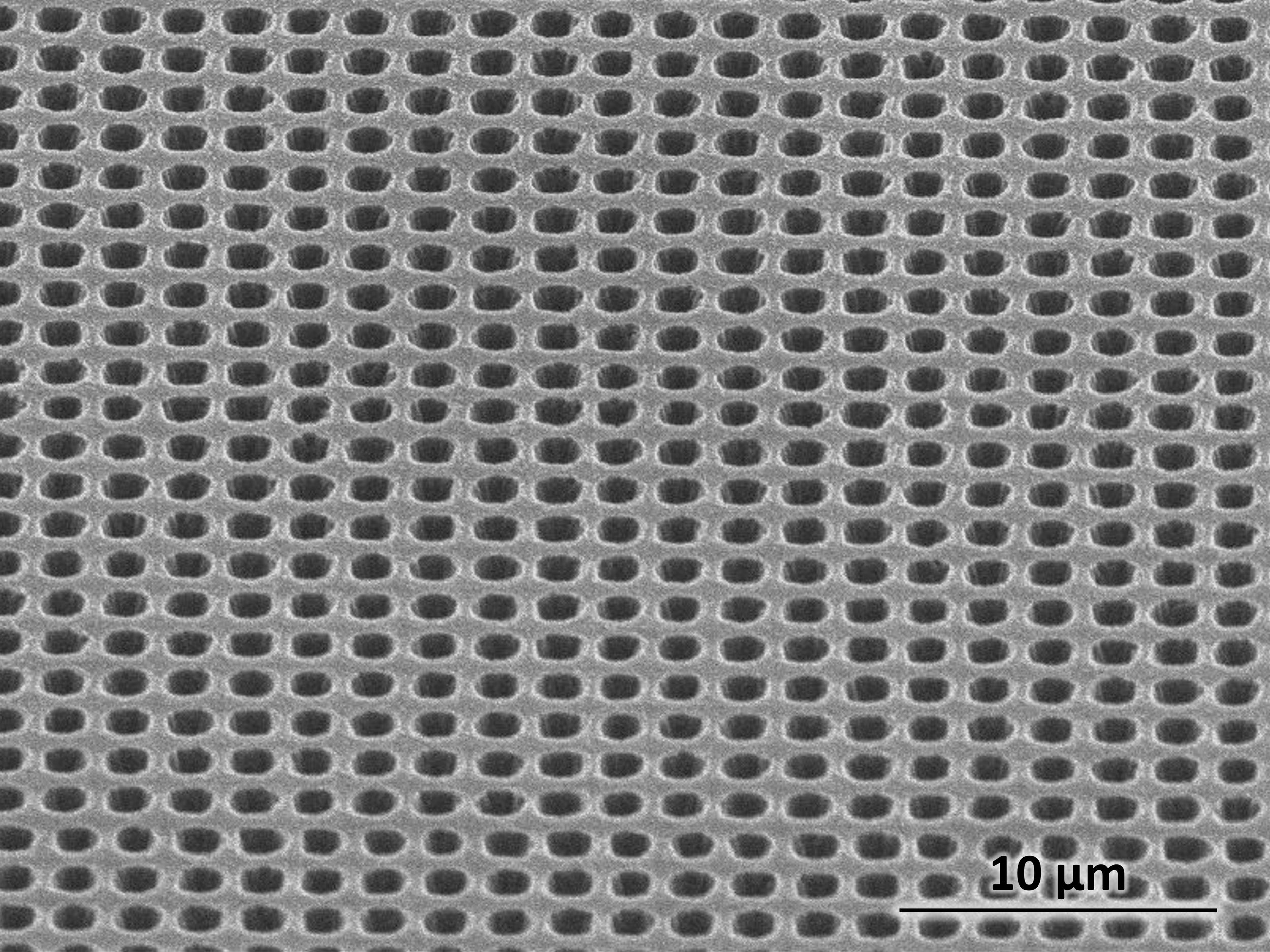 Silicon patterned using nanocoining, NIL, and etching