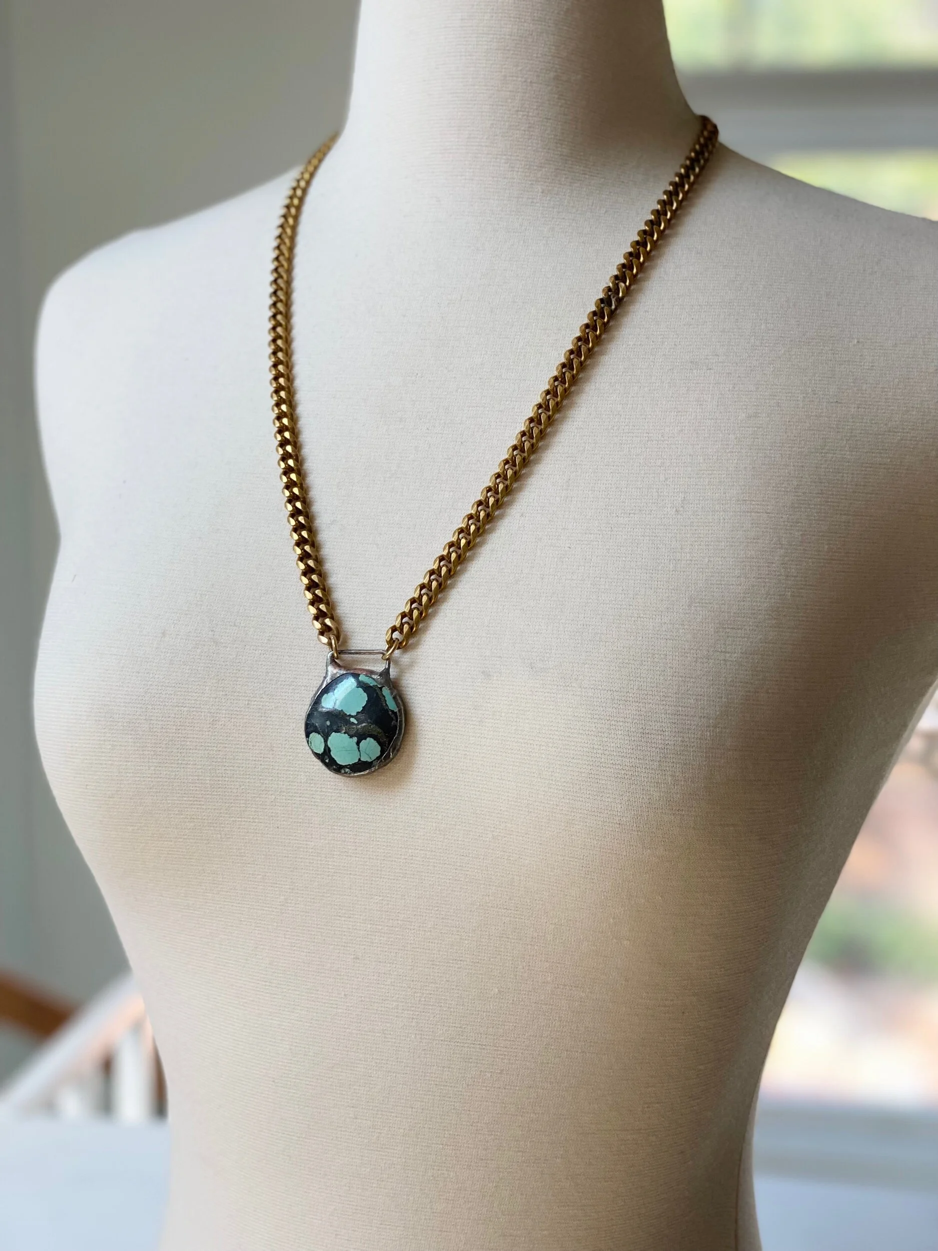 64745EA2-88D5-48B5-A284-605BE647A1F4