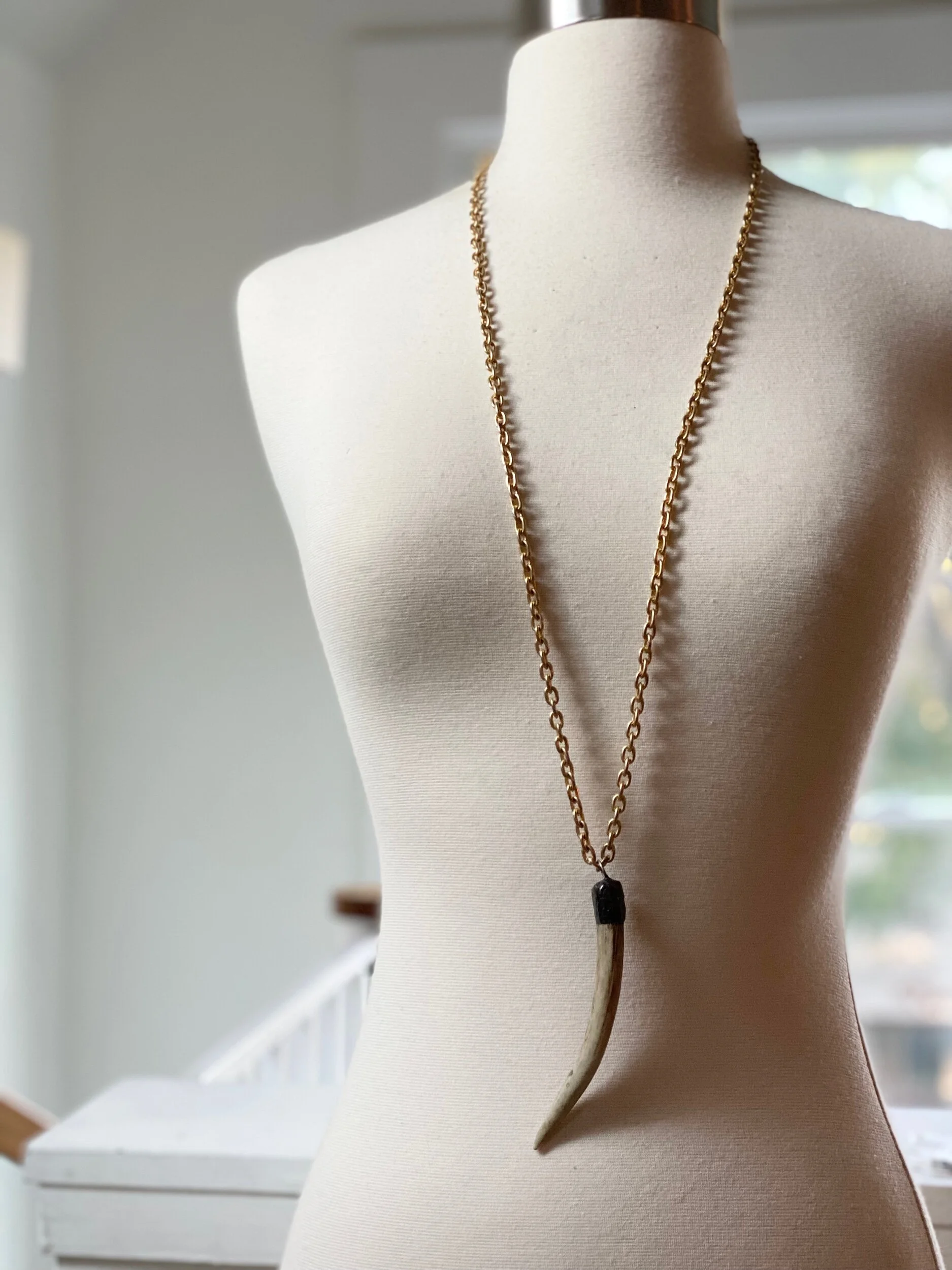 4A4CA156-1D43-4C41-A8E5-FE16ED25FB19