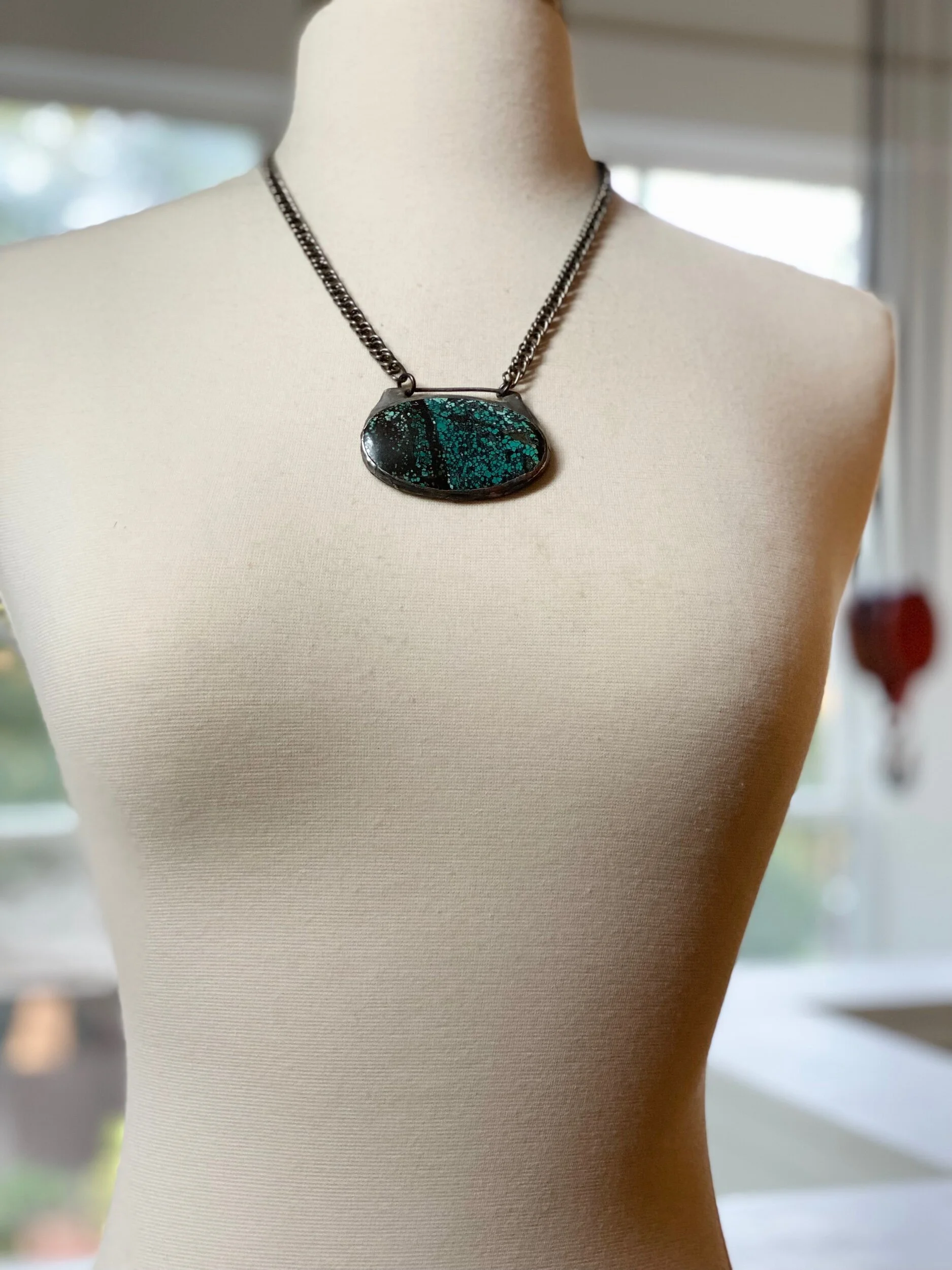 CCA3303A-88AF-4B6A-AB4C-EE27876F1103