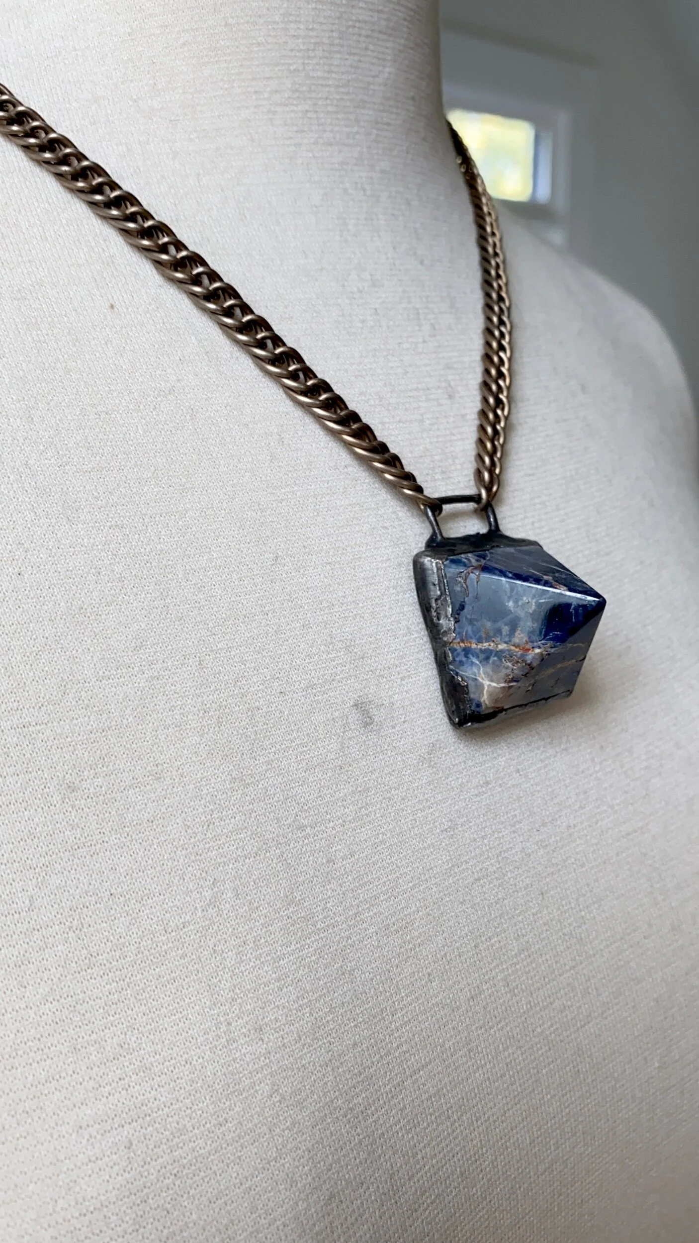 D485F414-0A6B-4B18-B301-2054CC9F295A