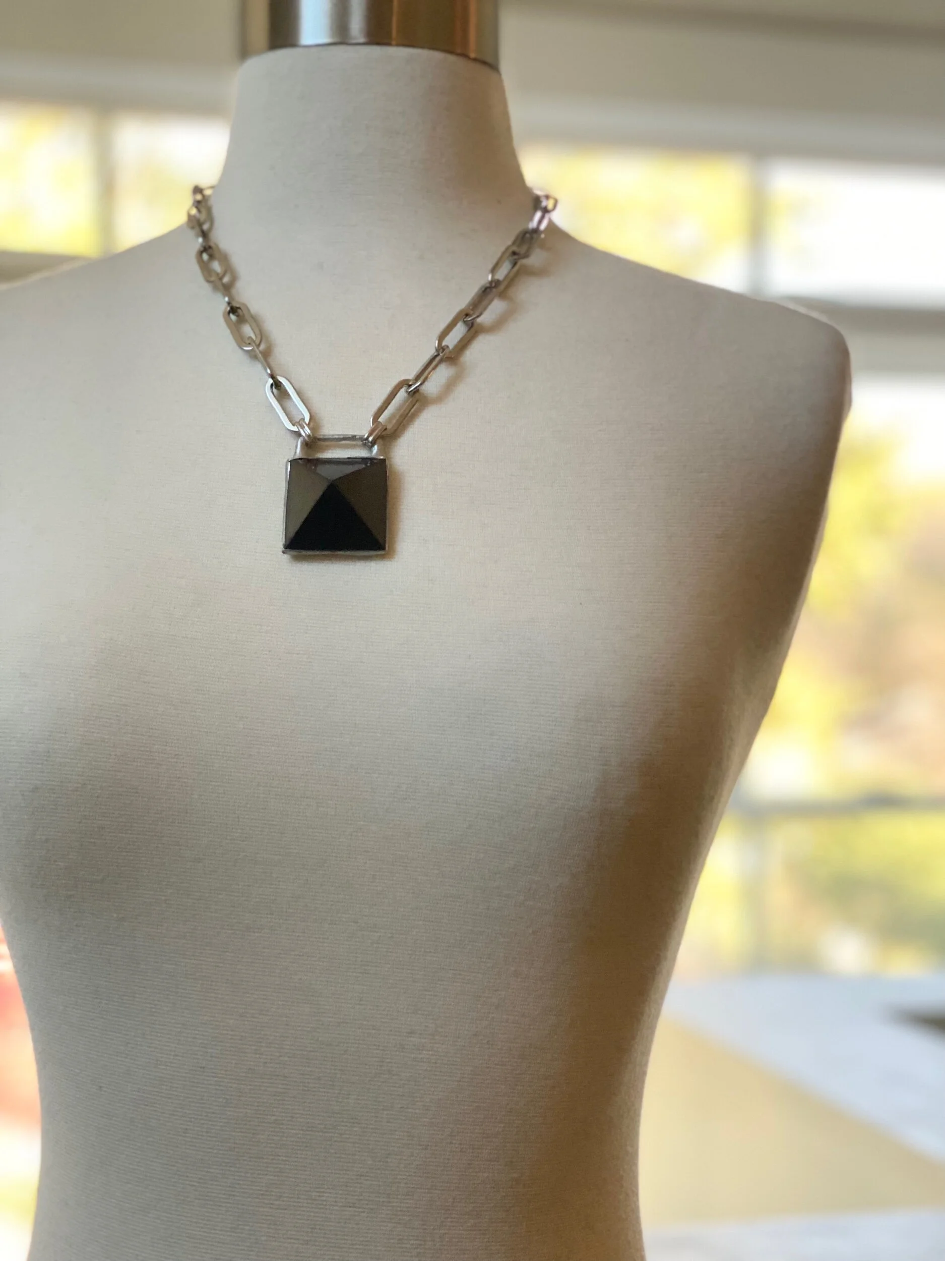 B3191147-84E4-4FF7-890B-65250E494212