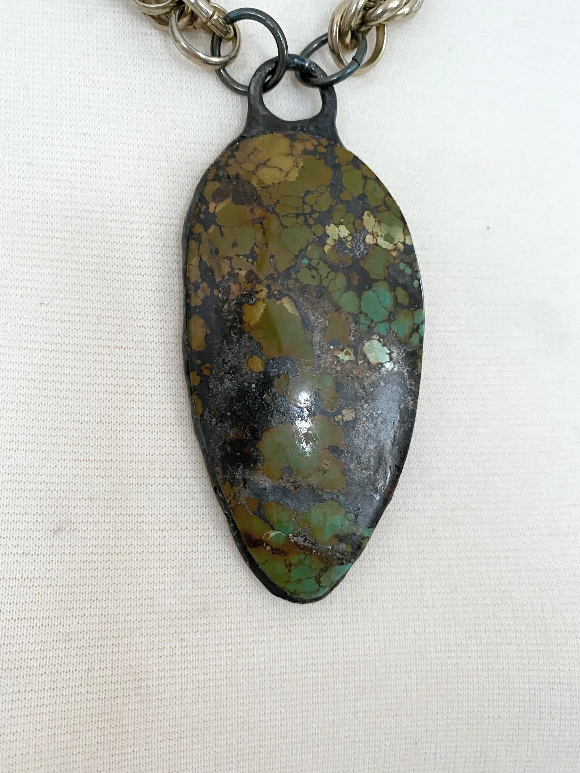 DCBD8E2C-793D-4F61-86DD-341863E7DA04