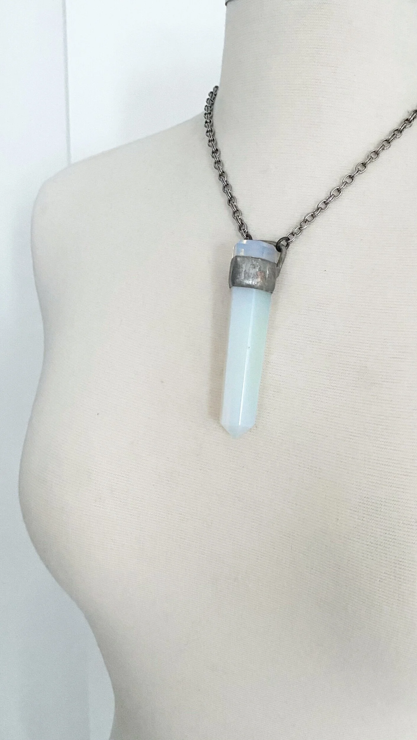 34E77658-8EF2-4879-861B-E084B5F69D7A