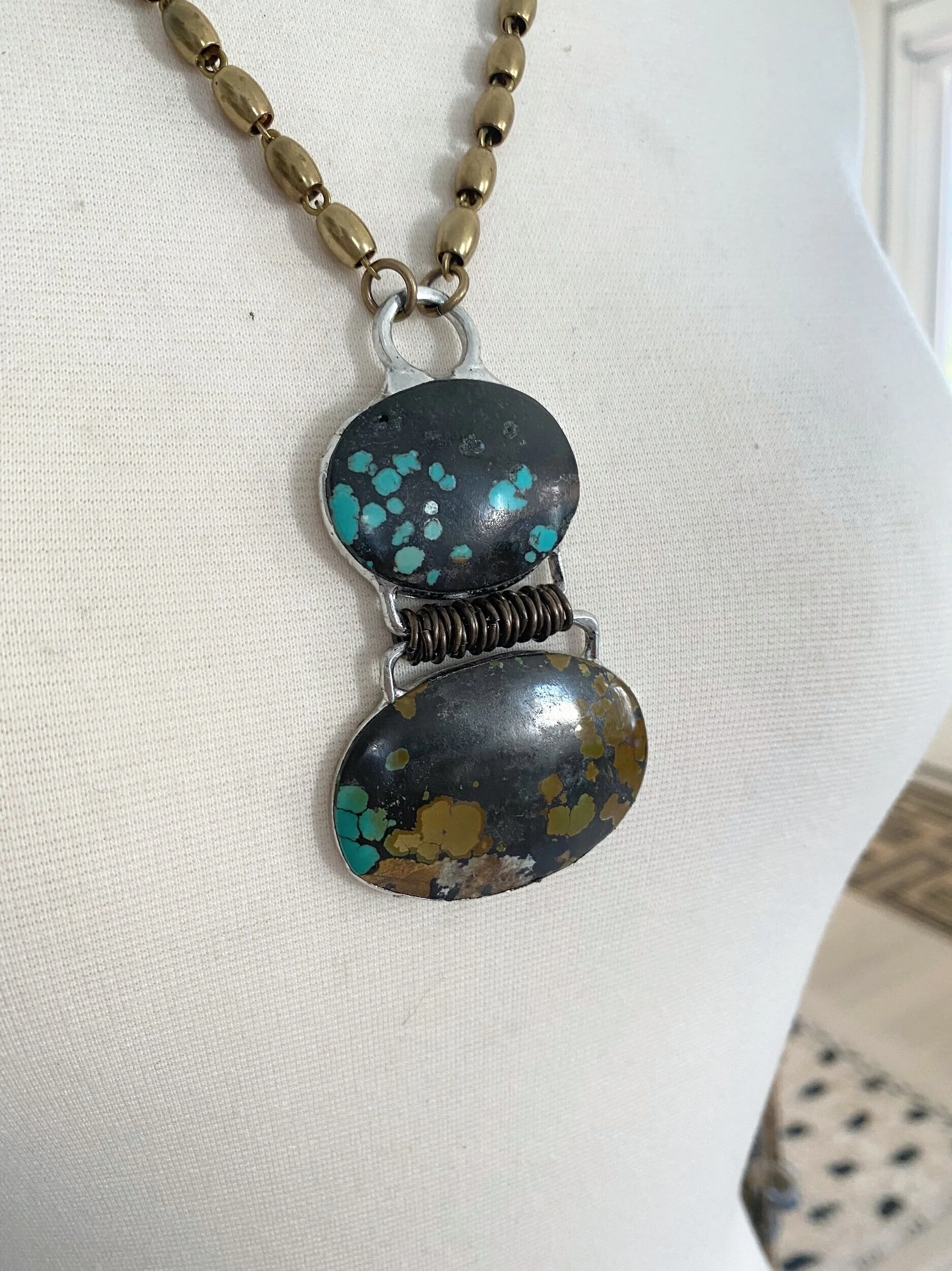 E95560F6-AD89-4E3B-BF48-75855DBA2C50