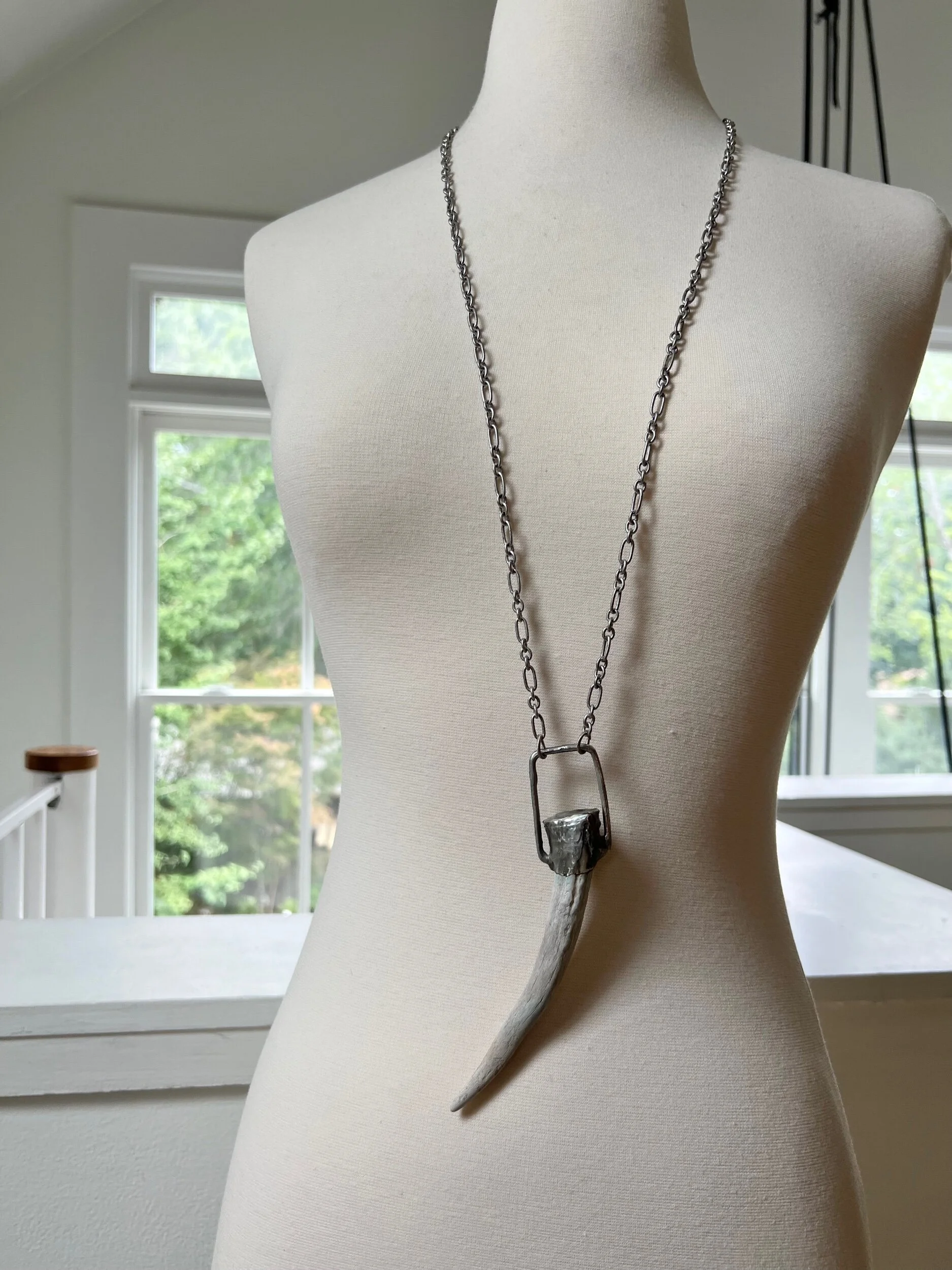 4A06C327-B47E-4110-A2EC-1B8E2EF41B86