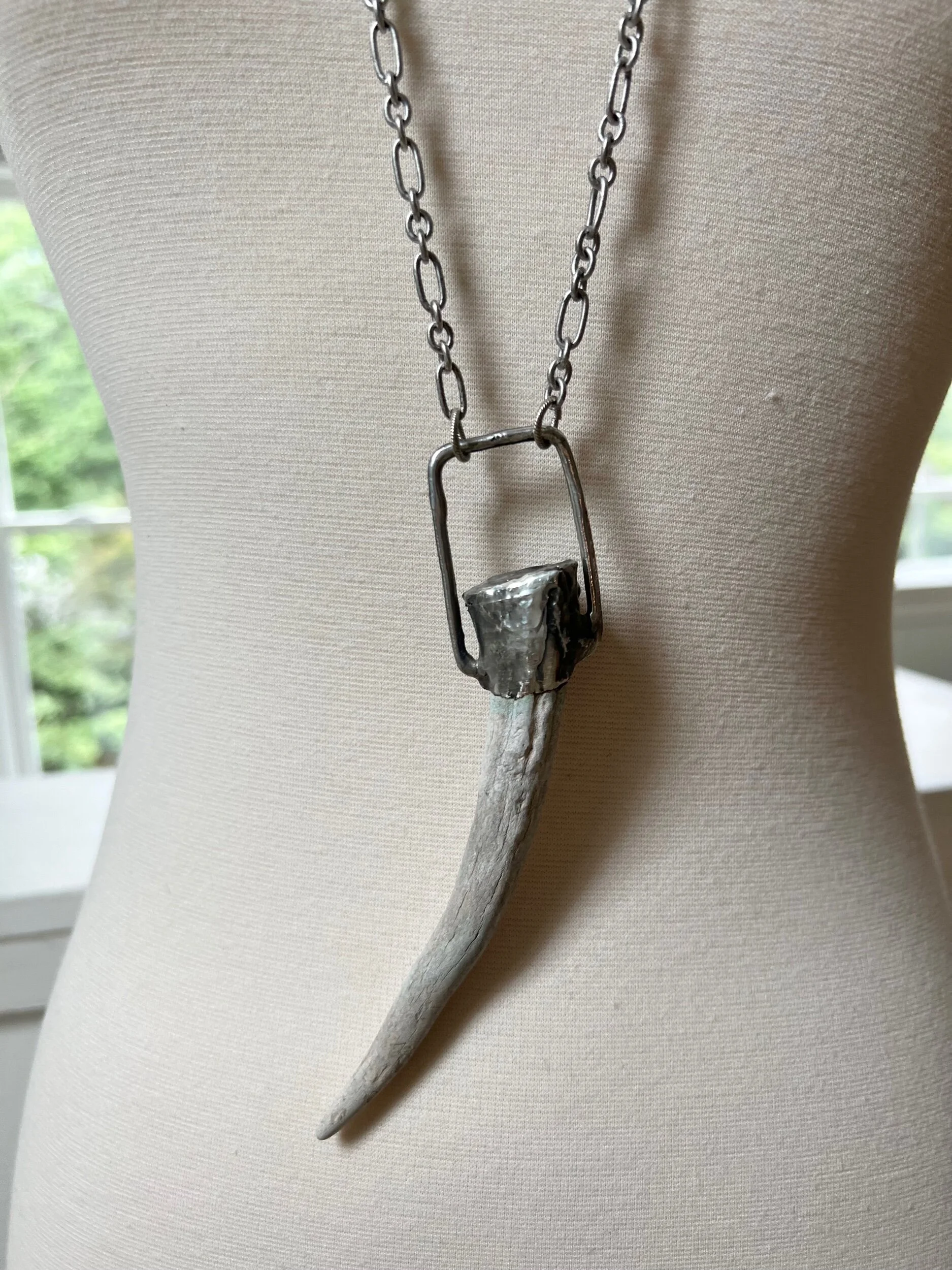 FE9F858C-B0E3-44FC-975B-FA8730123F11