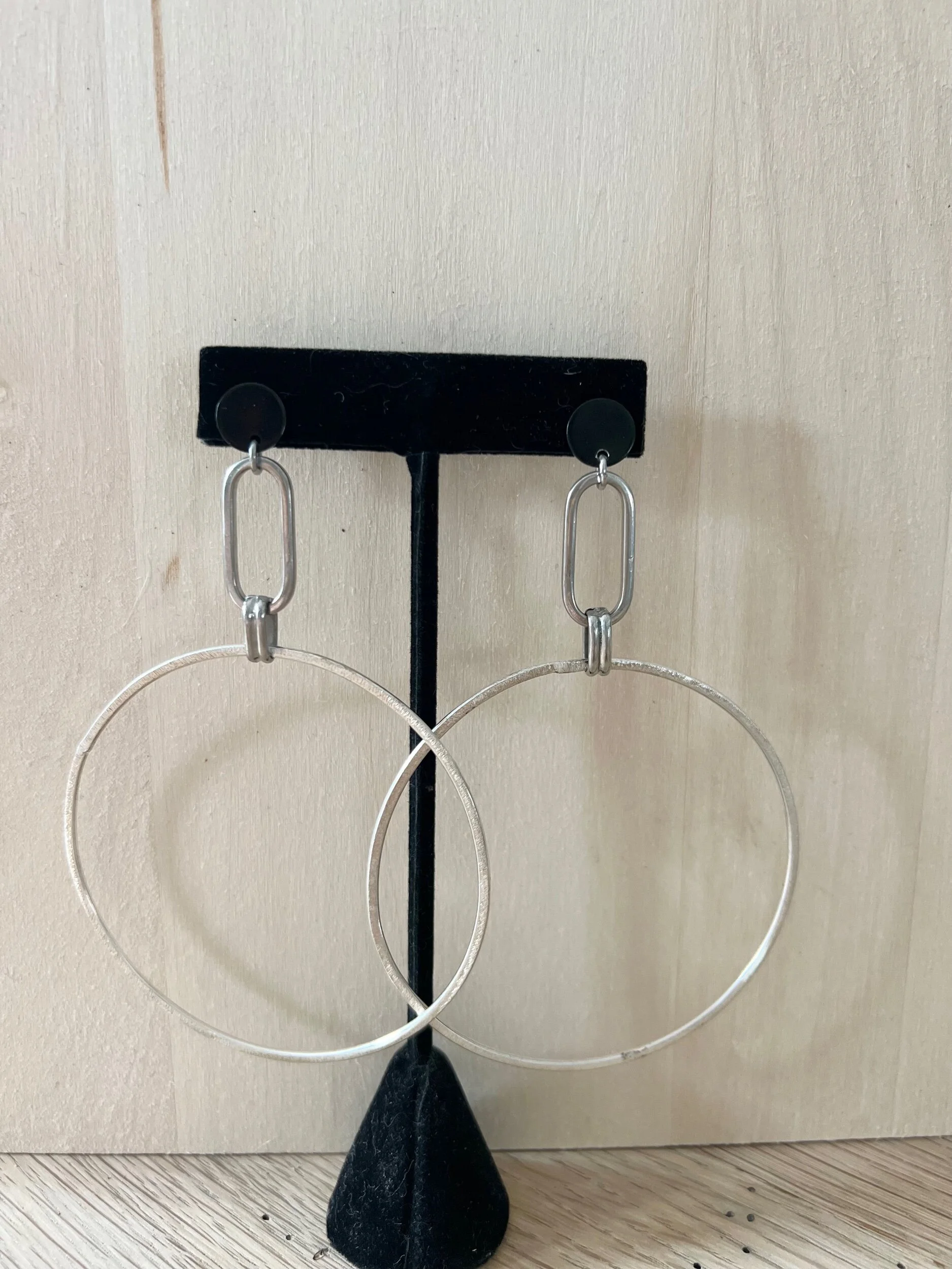 C7A05196-234E-4D41-8928-A02409AD7B70