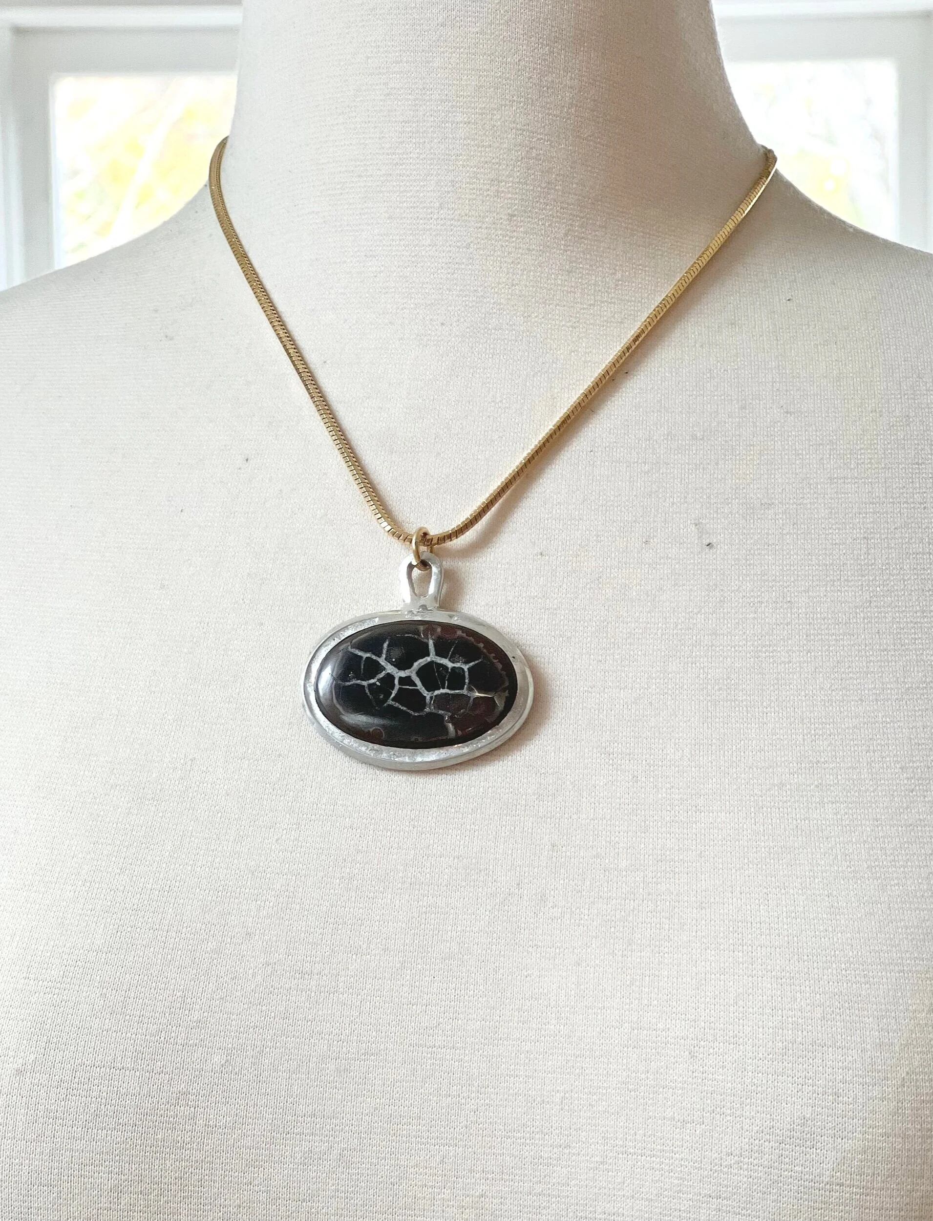 5133E29A-6100-4918-BB55-90463F76E917