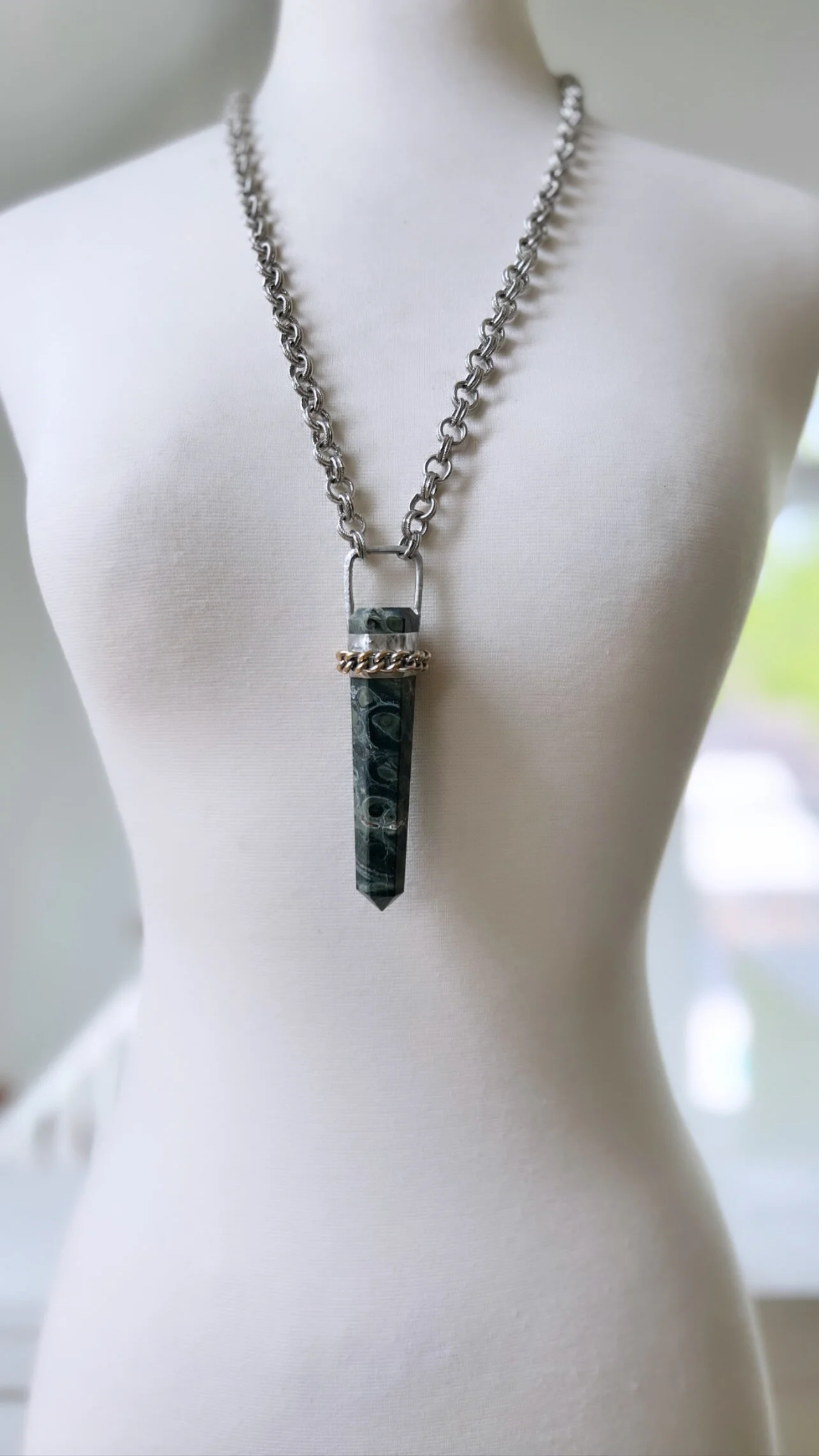 C9D37074-4495-4217-A34B-97549A01C94E