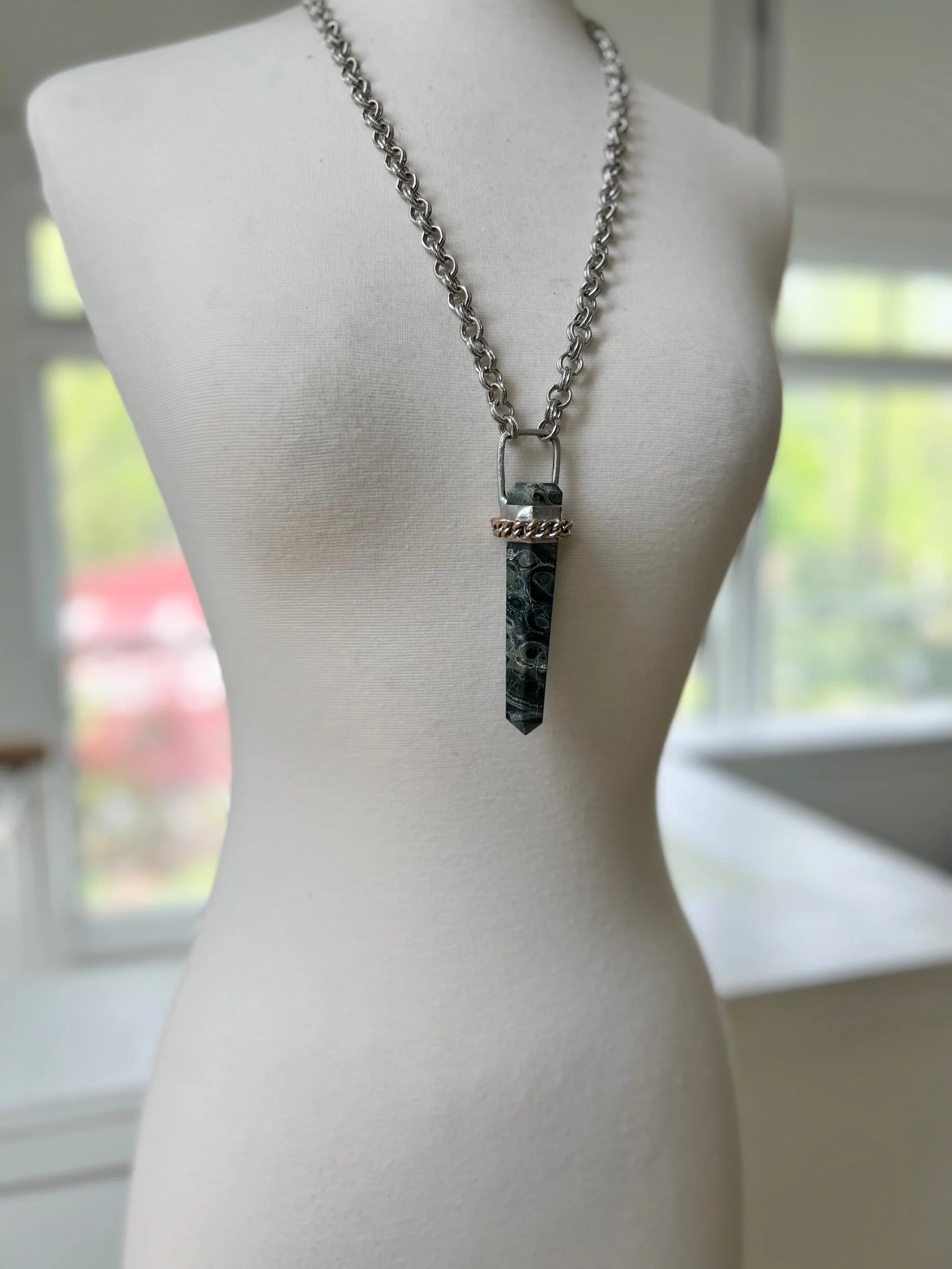 EF157290-2C3F-4885-ACEC-1A7F851DF579