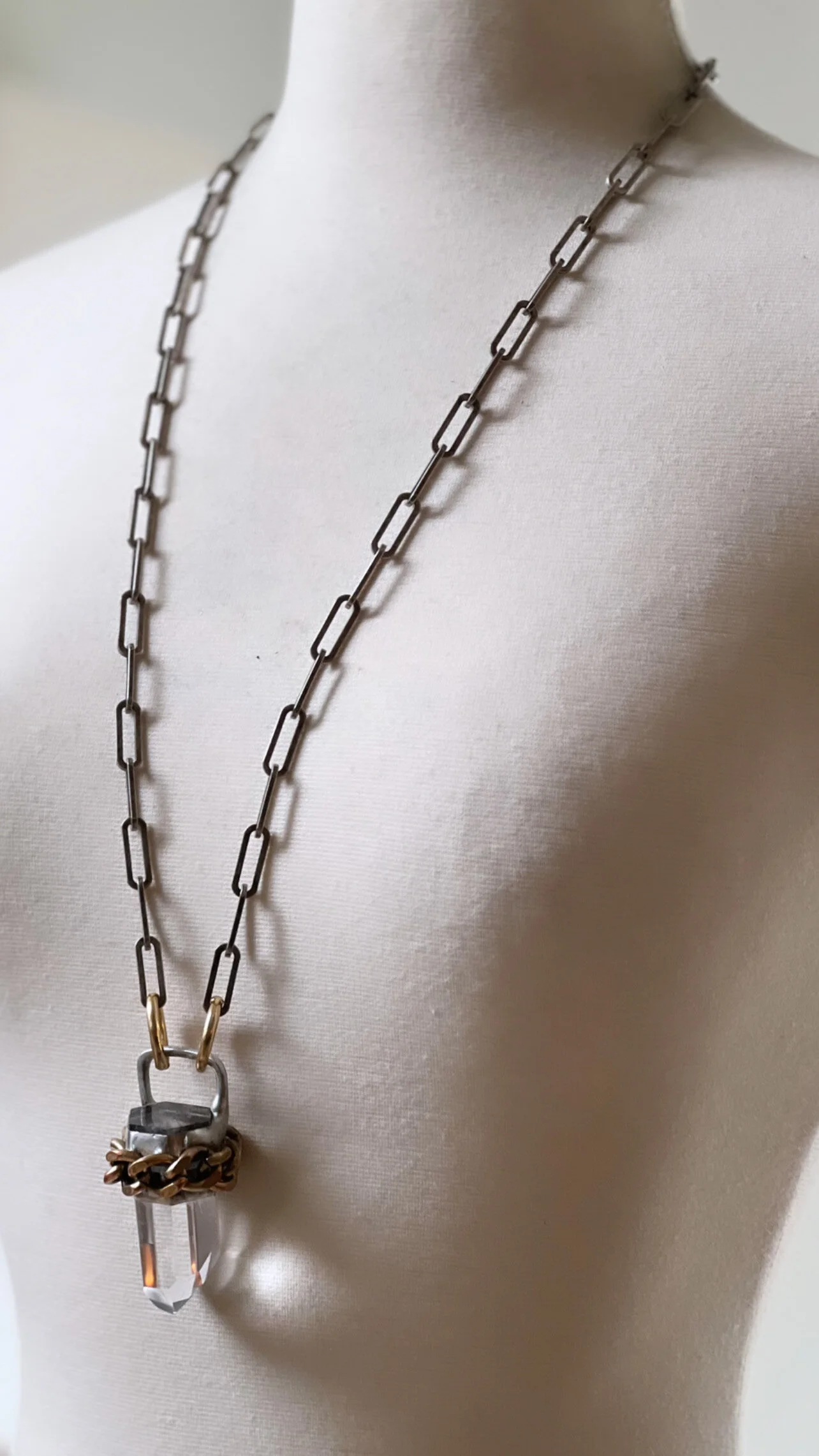 33613646-7C5F-462C-A94F-6A77B8B4251C