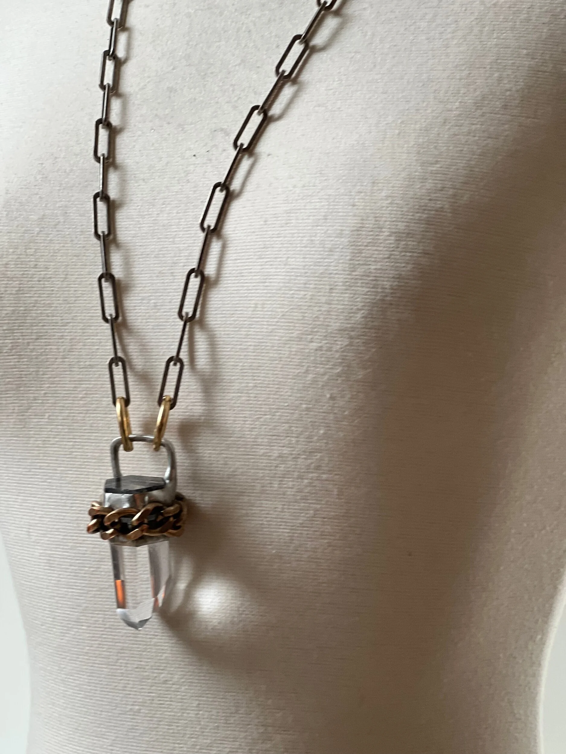 11A6D16A-0A07-4EF4-BDC2-8B73EBFECDBB