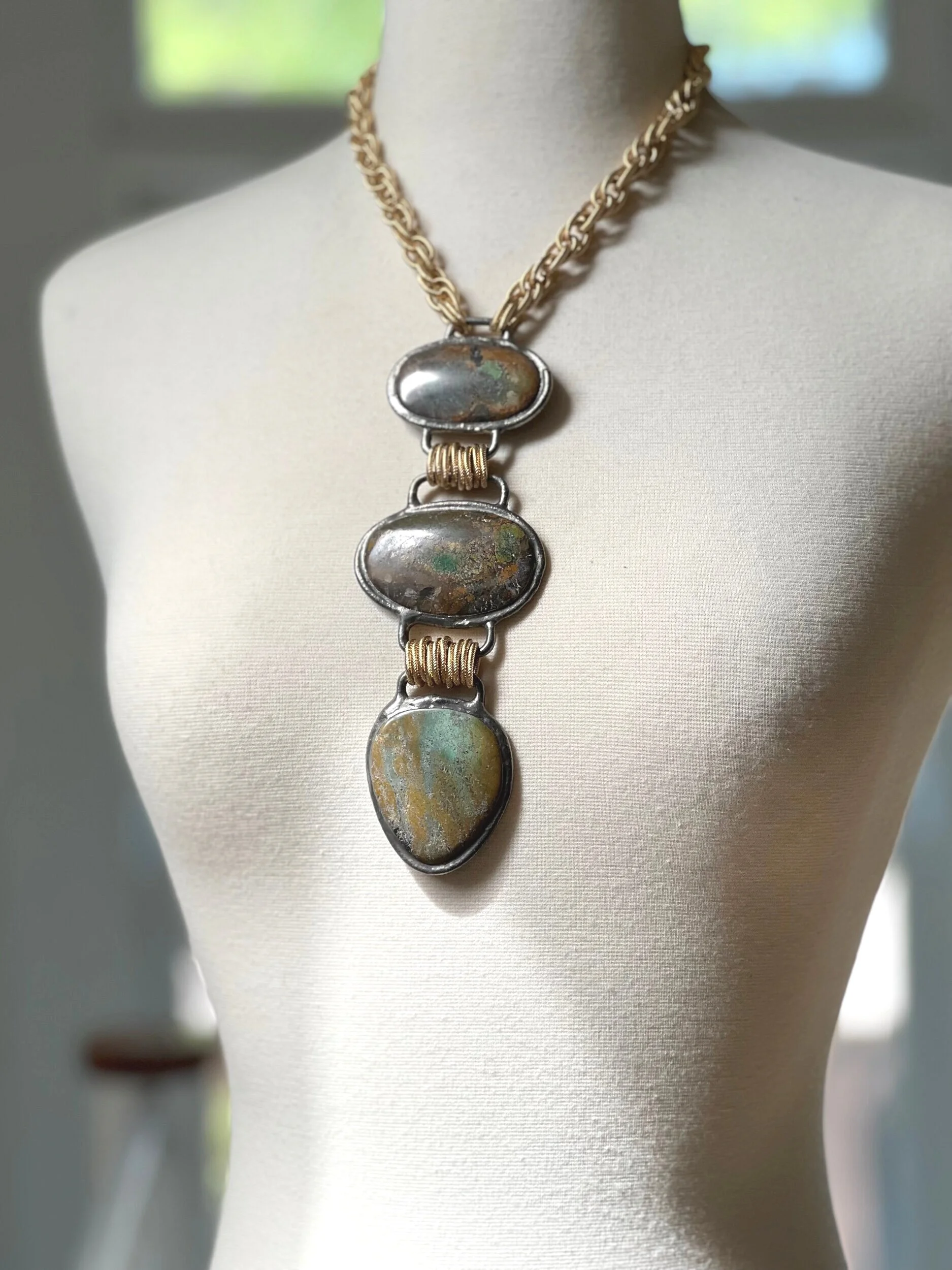 70E6BD81-83F9-480C-88C6-88055A28C9DE