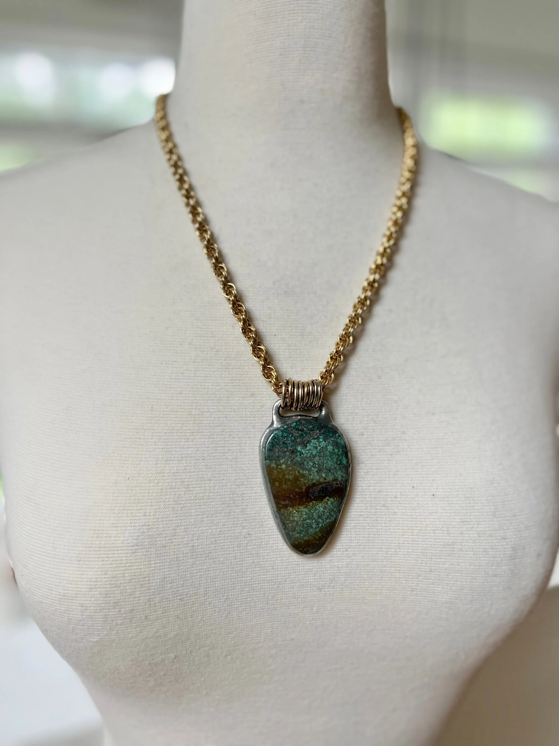 B285B07F-7544-457C-9925-F065E452D28E