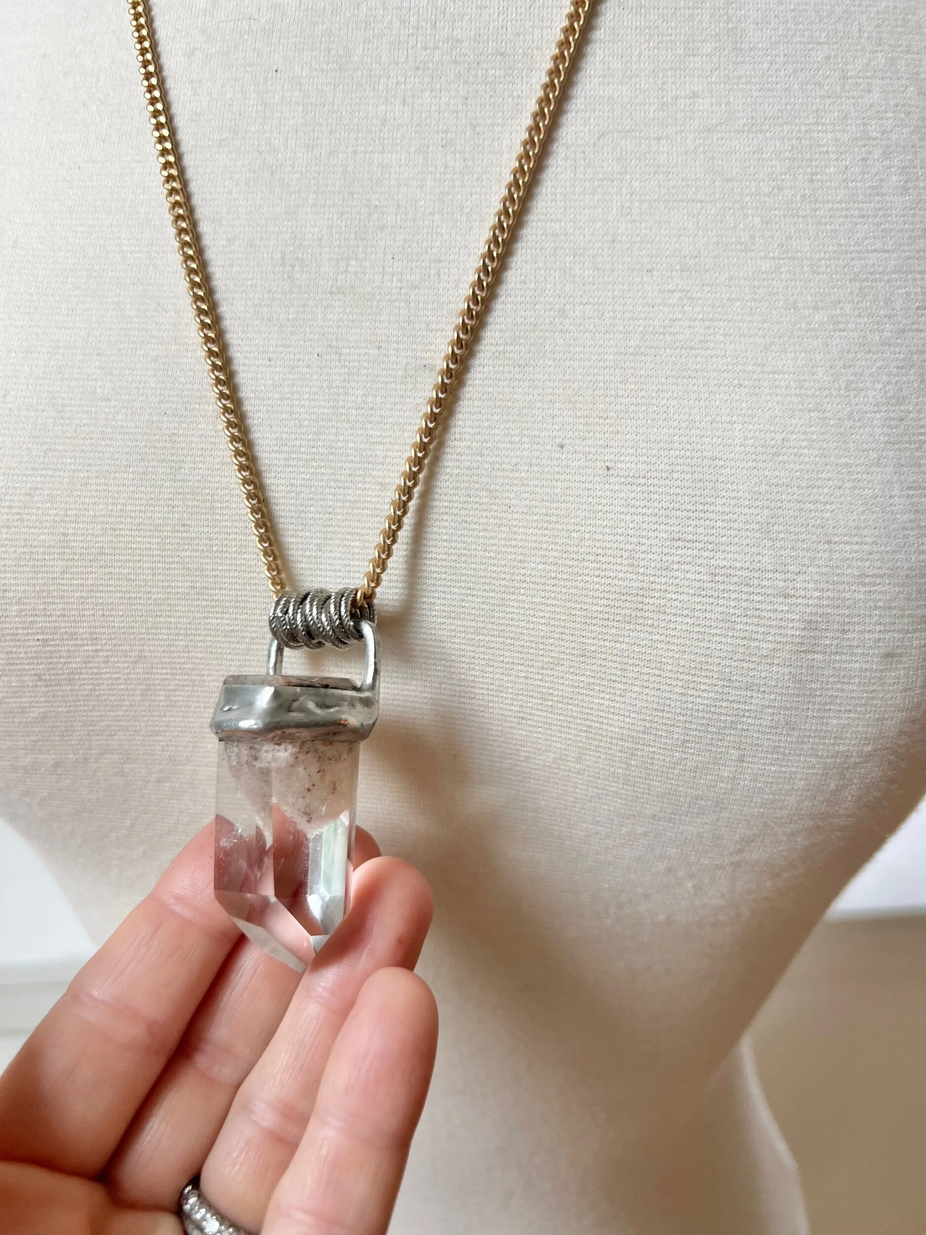 56FCD465-FA29-4BD2-85A4-DCCB51A46E4F