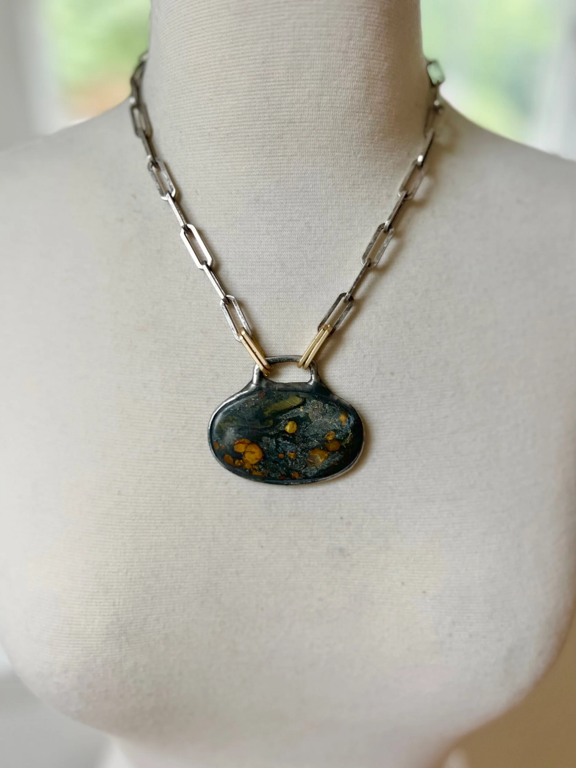 2573C19D-9D02-4A55-B012-1836F93FAA32