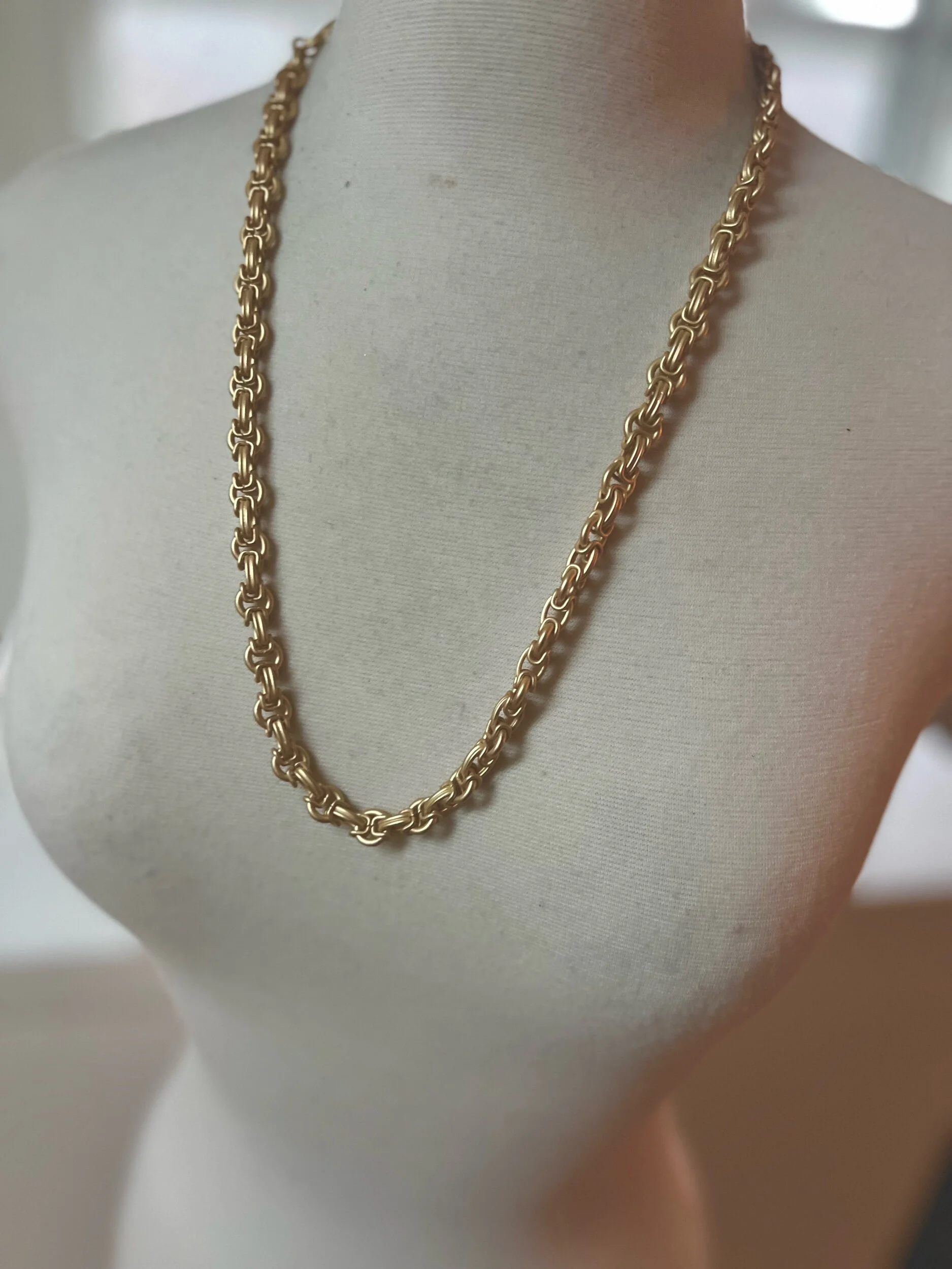 2FCD329A-B60E-49A7-9E45-99F651CD5DEC