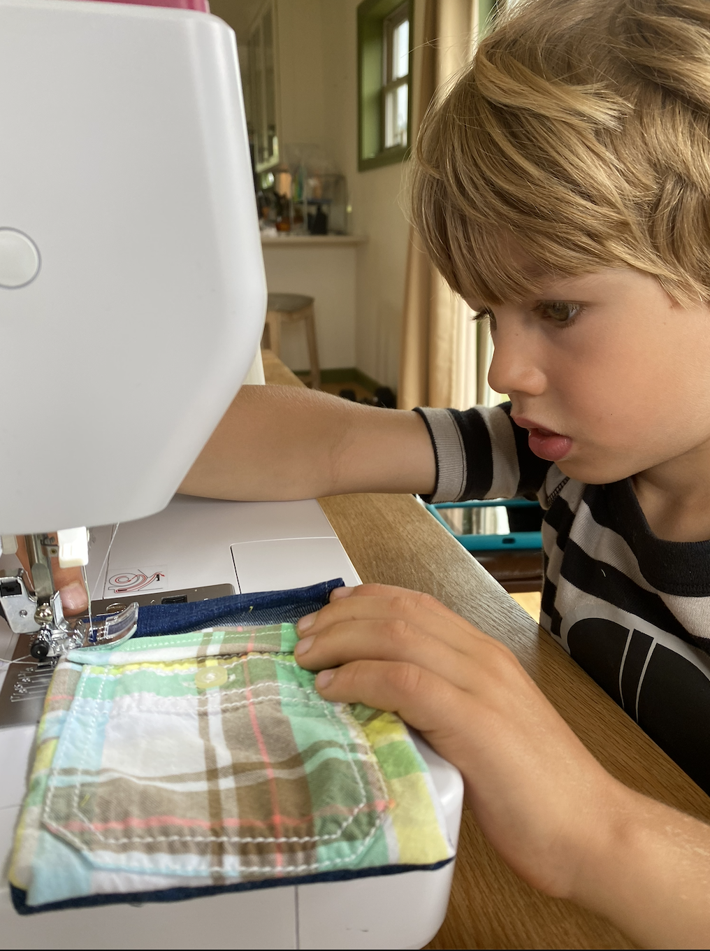 Kasper sewing