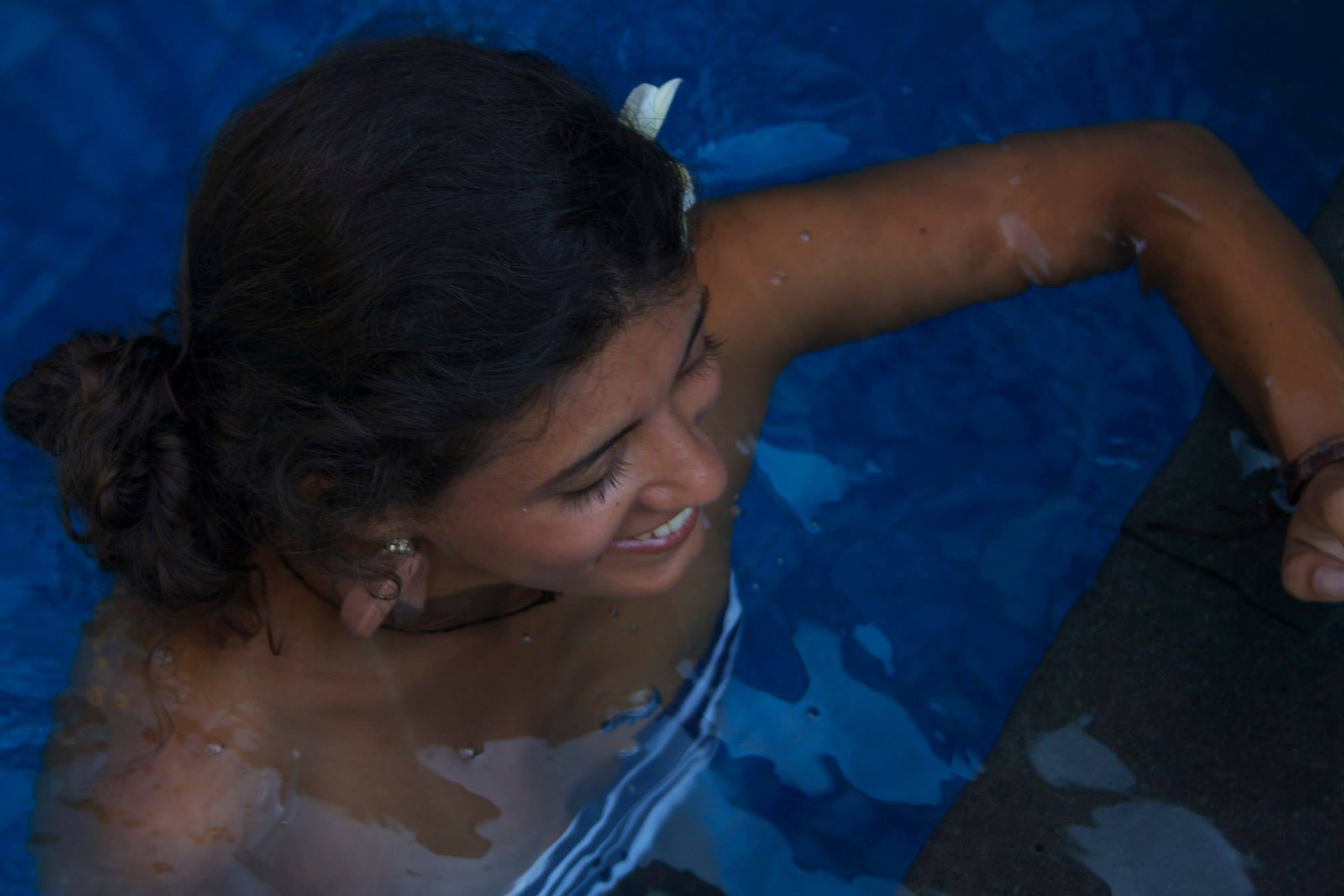 Dilara in Bali, successfully celebrating managing to not drown in her sorrows, our kind of gal.