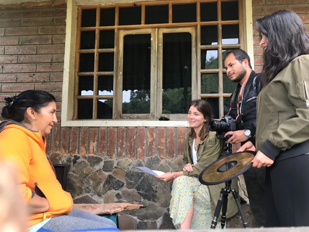 Emily interviewing a member of the Floras de Choco