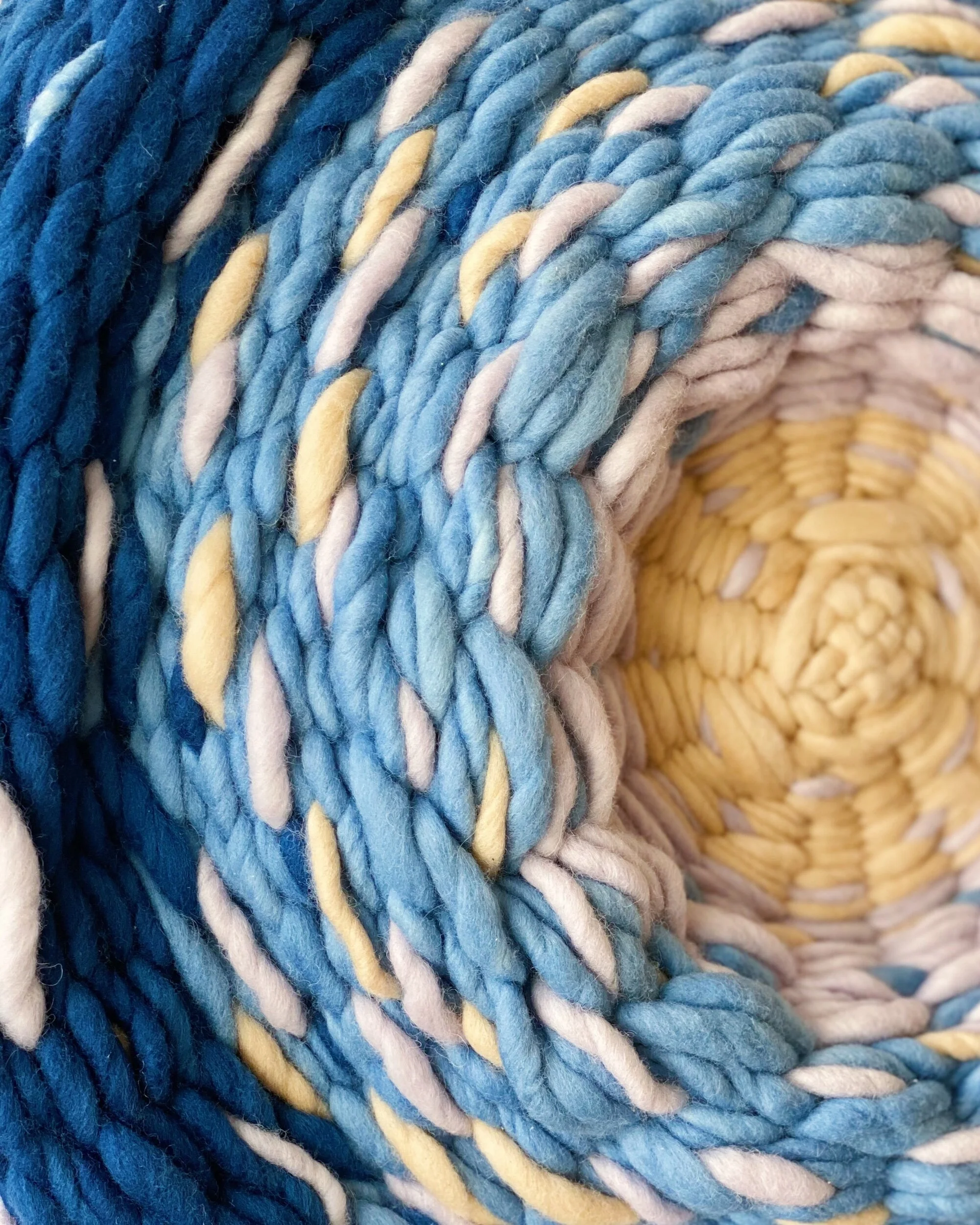 7B63298E-8802-4A18-96A9-0D6D27E30243