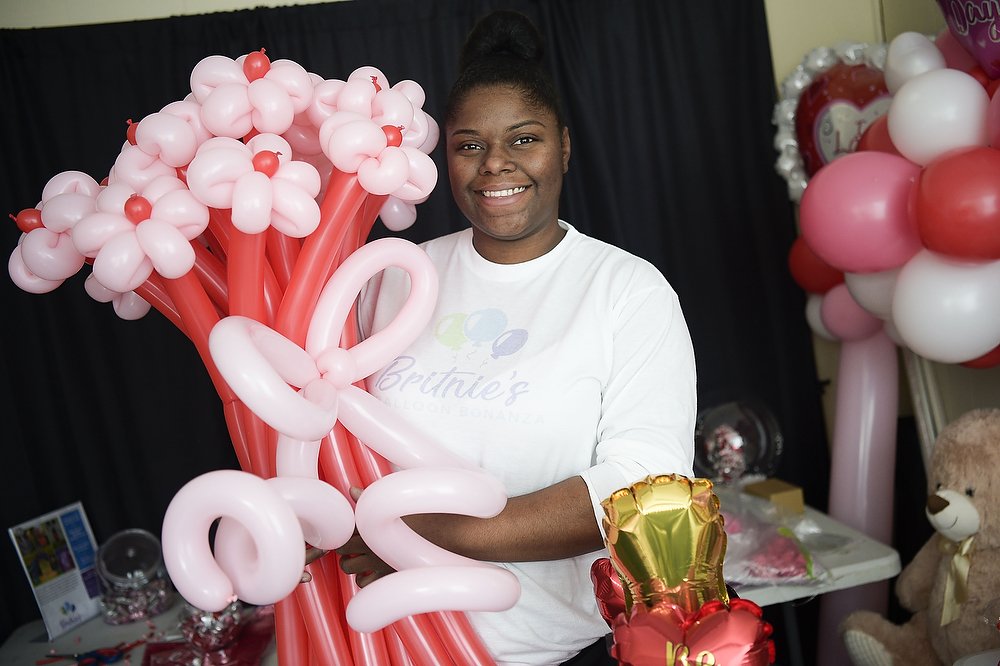  Balloons were always around Britnie Davis growing up, even if she didn’t always notice them. They were there to bring joy in times of celebration and optimism in times of sadness. But not once did she think balloons could become a career; until a ba