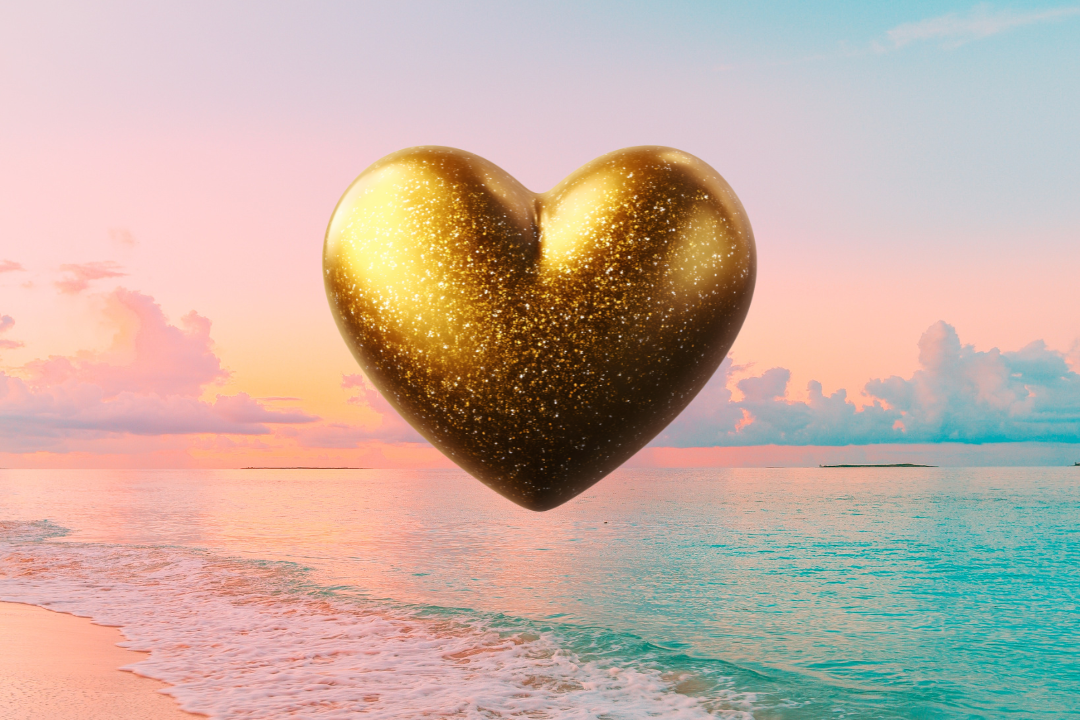 glitter+heart+pink+ocean.png