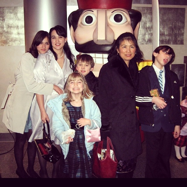 2009 - My children, mom and myself. 