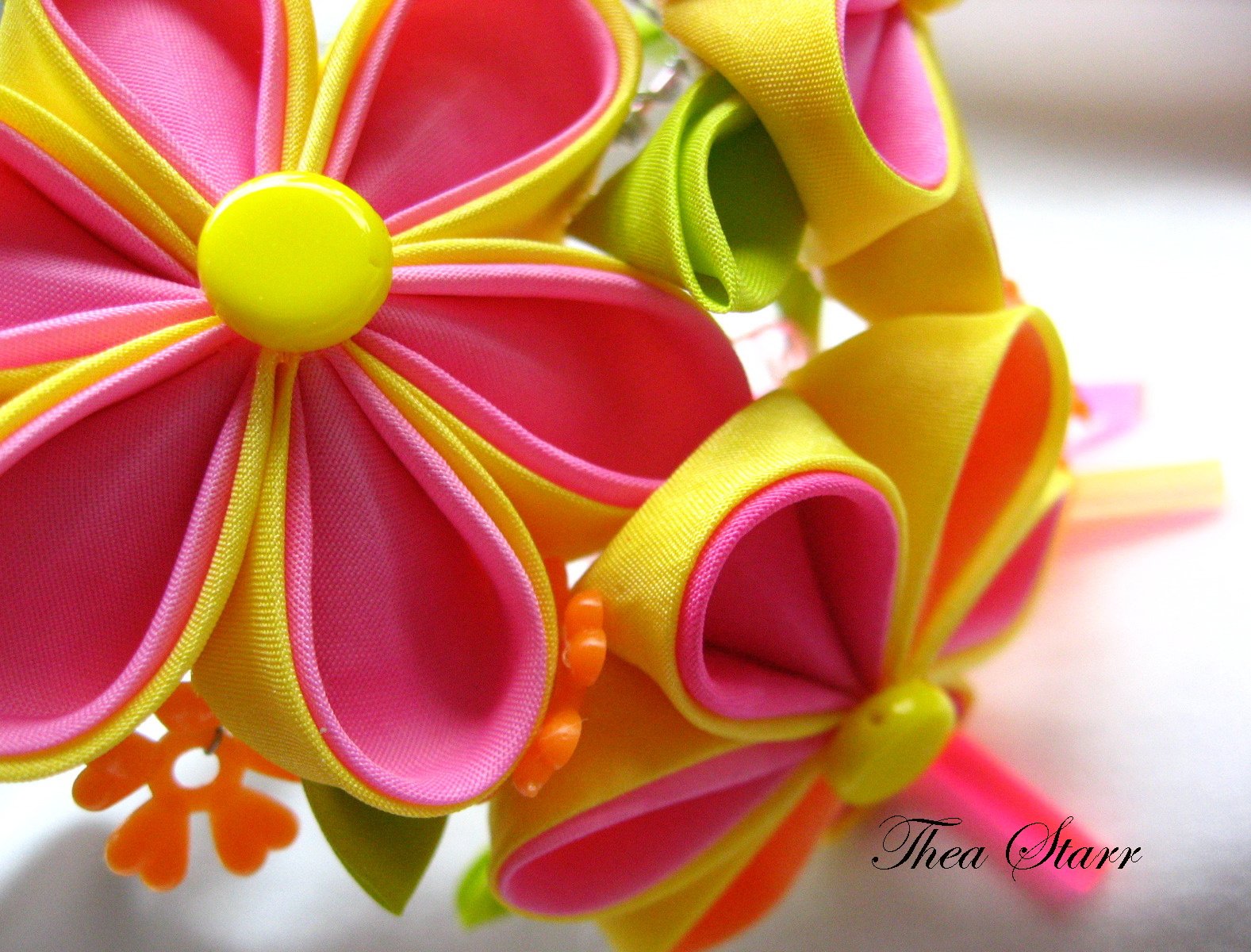 Formal Kanzashi - Thea Starr 