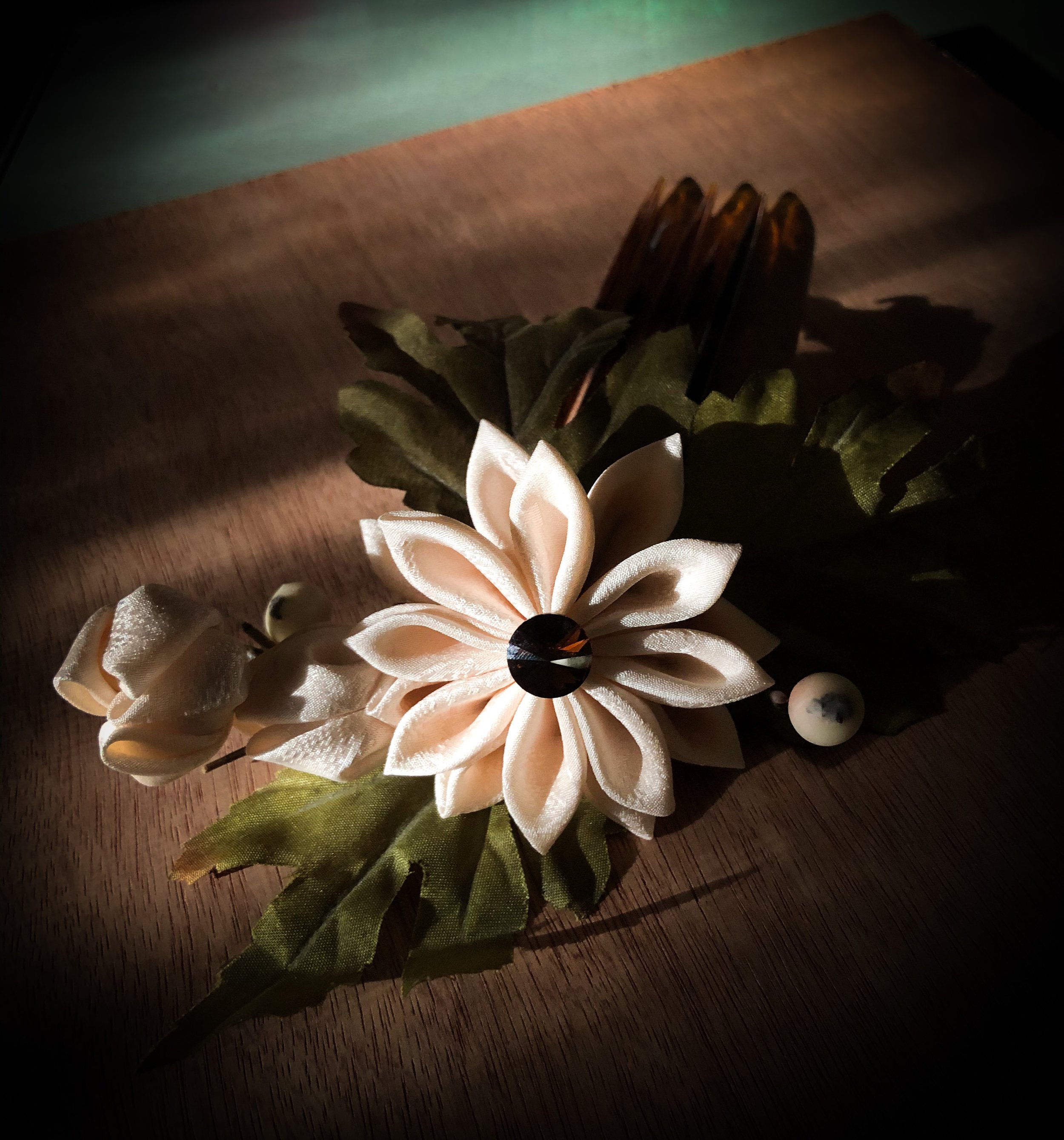 Smoky Topaz Kanzashi - Thea Starr