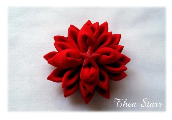 Red Star Kanzashi - Thea Starr 
