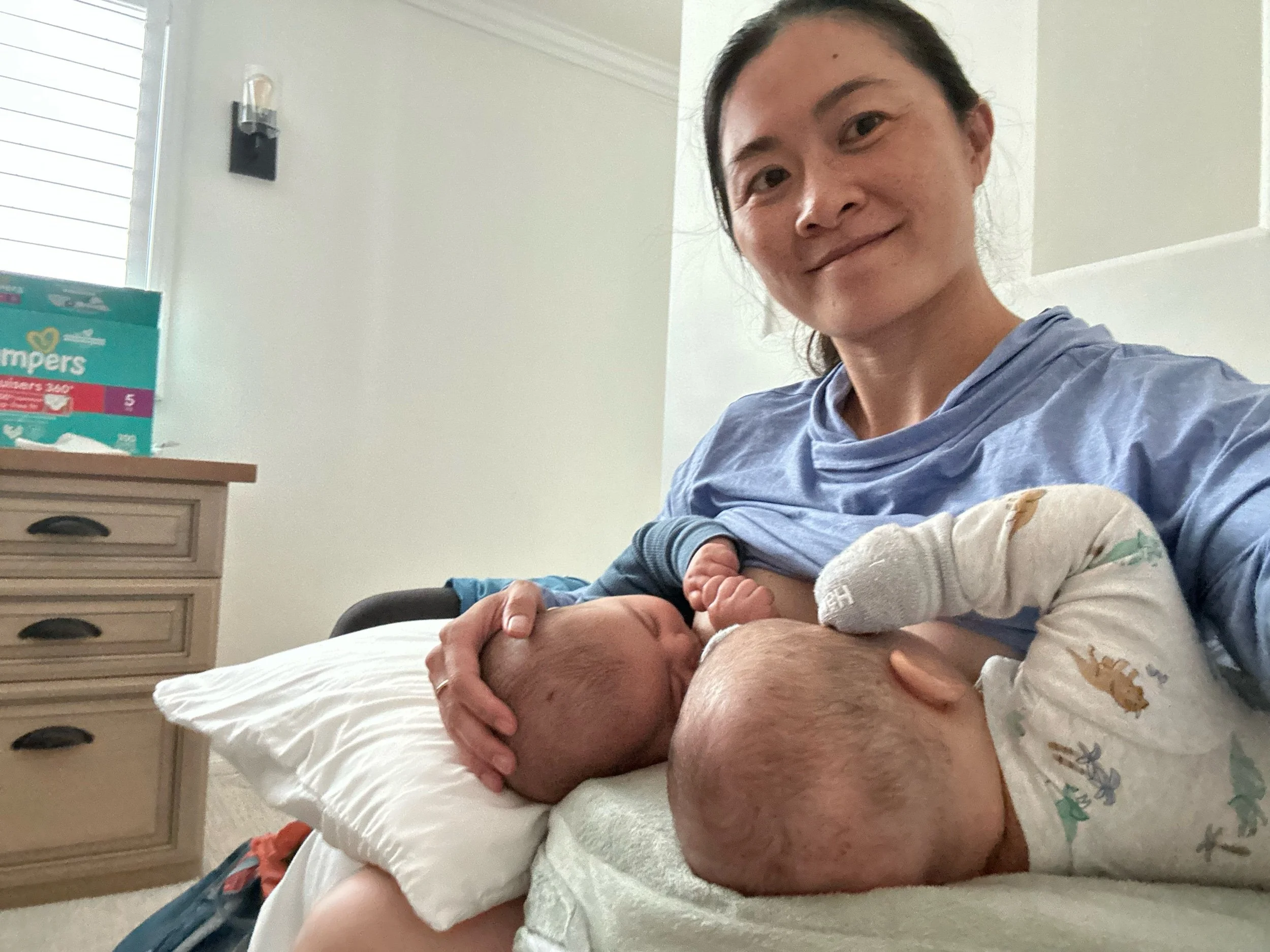 my journey to exclusively breastfeeding twins
