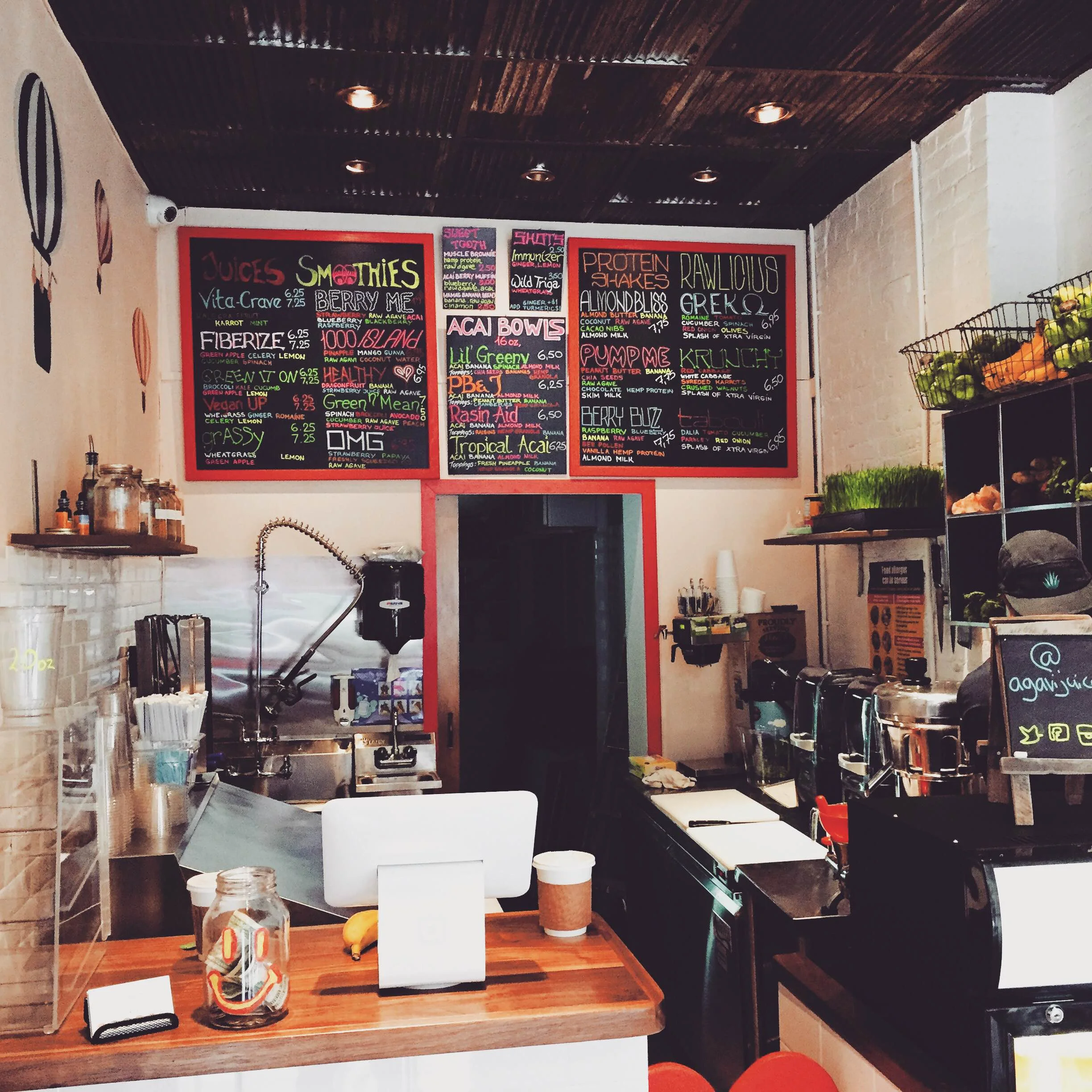 Agavi Organic Juice Bar