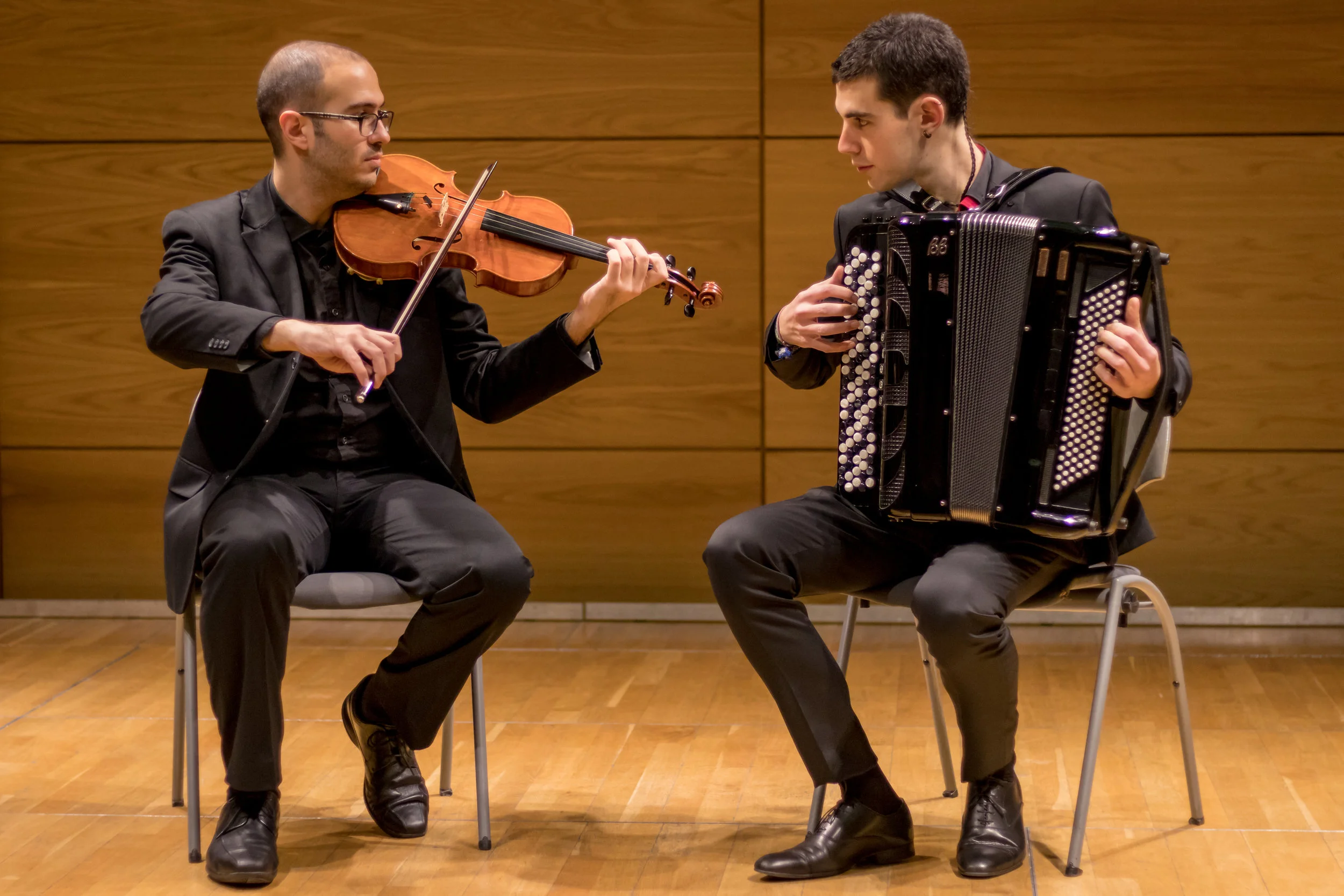 Diphonon Duo 2.jpg