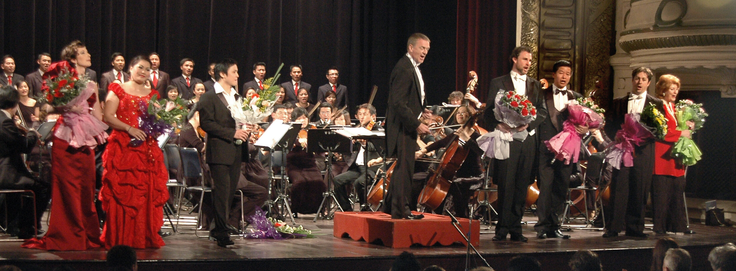 2011 Vietnam gala.jpg