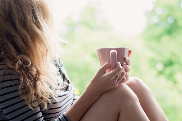 woman-drinking-tea.jpg