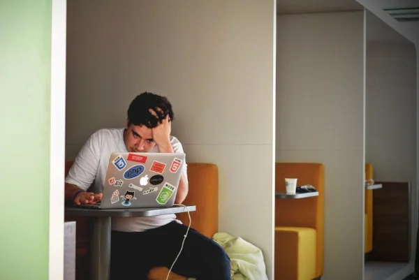 man-working-on-laptop.jpg