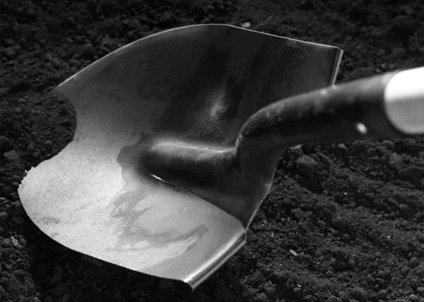 shovel.jpg
