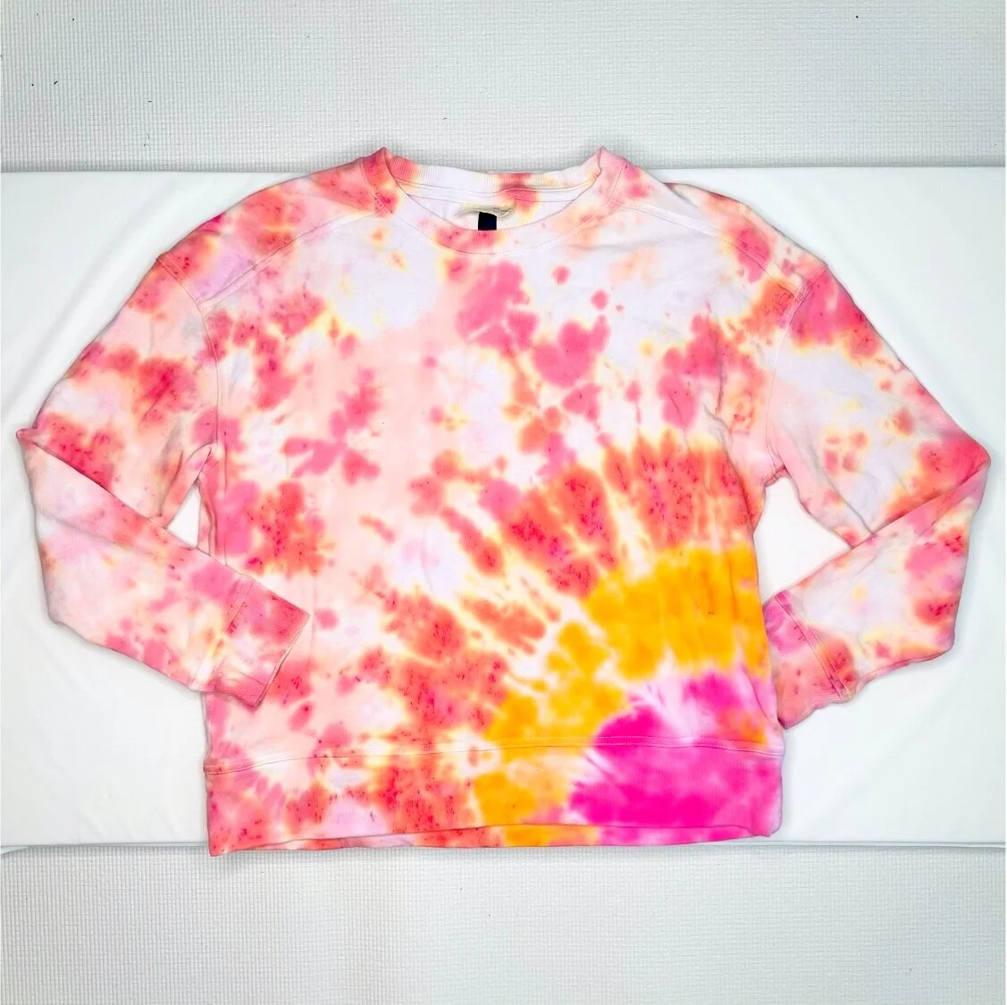 Women%2527s%2BSweatshirt%2BPink%2BOrange%2B2.jpg