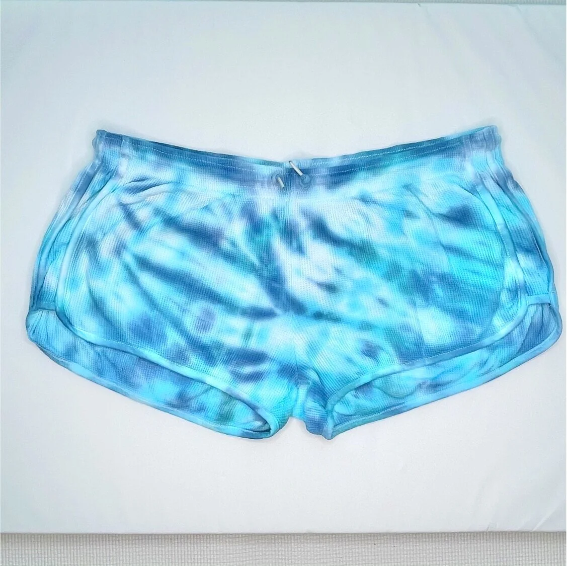 Womens%2BShorts%2BOcean%2BSplash%2BNo%2BWords.jpg