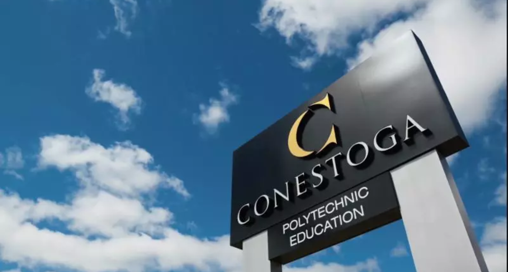 Conestoga Students Move In Carnival