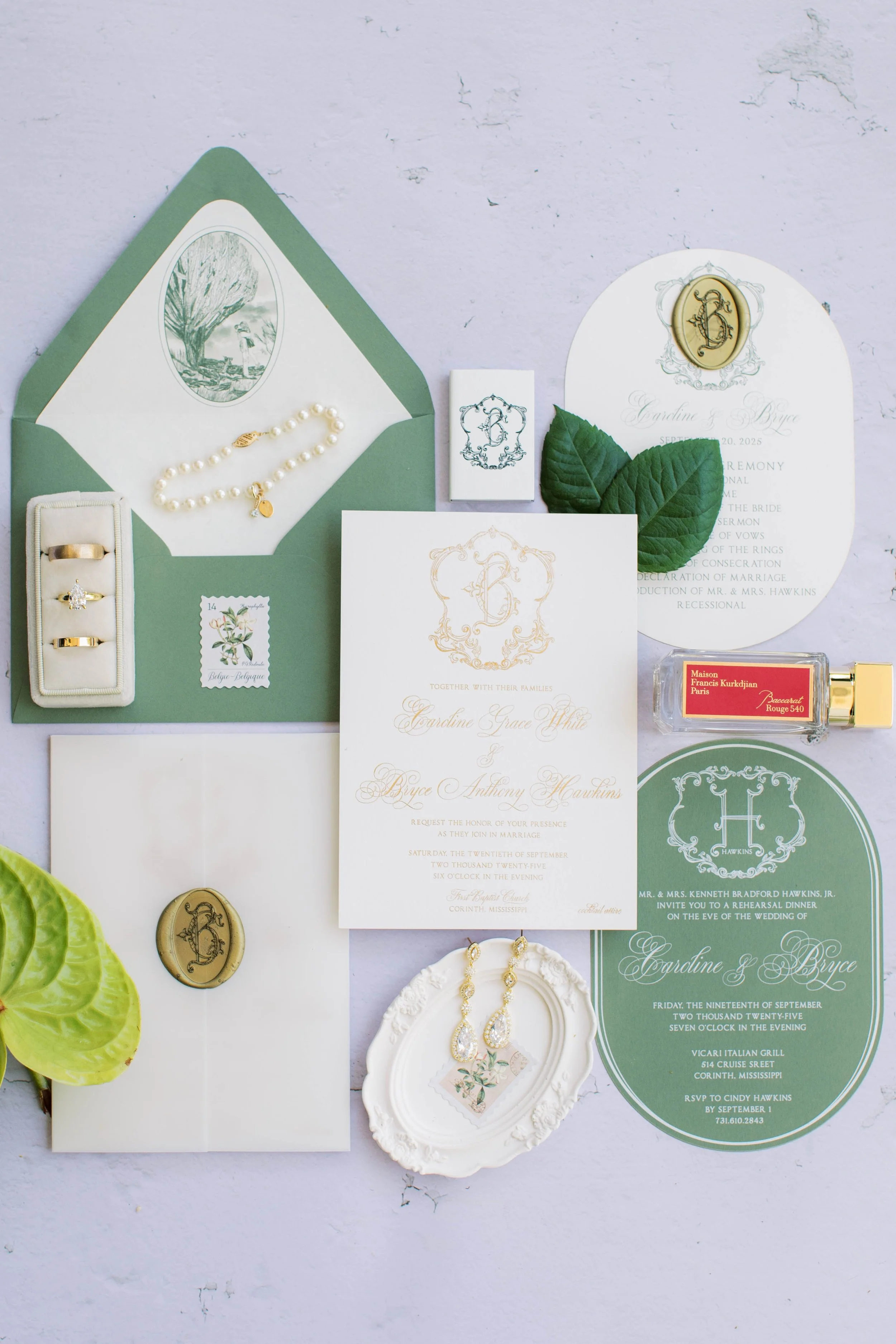 What to Know Before Ordering Custom Wedding Invitations