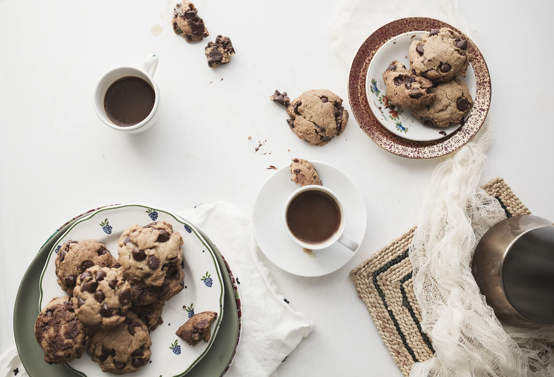 CHOCOLATE CHIP COOKIE RECIPE 1small.jpg