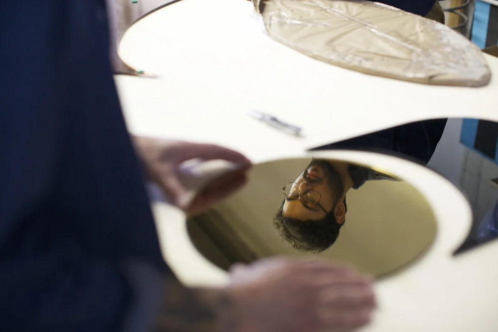 Assembling a Cylinder Mirror