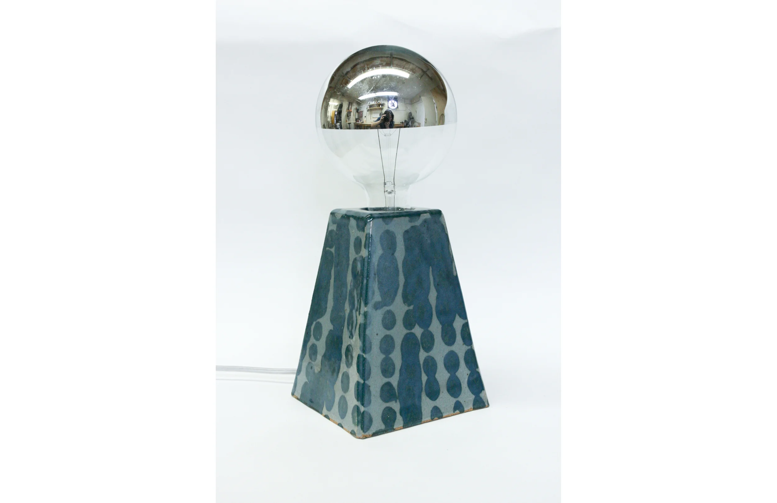 Pyramid Lamp - Medium