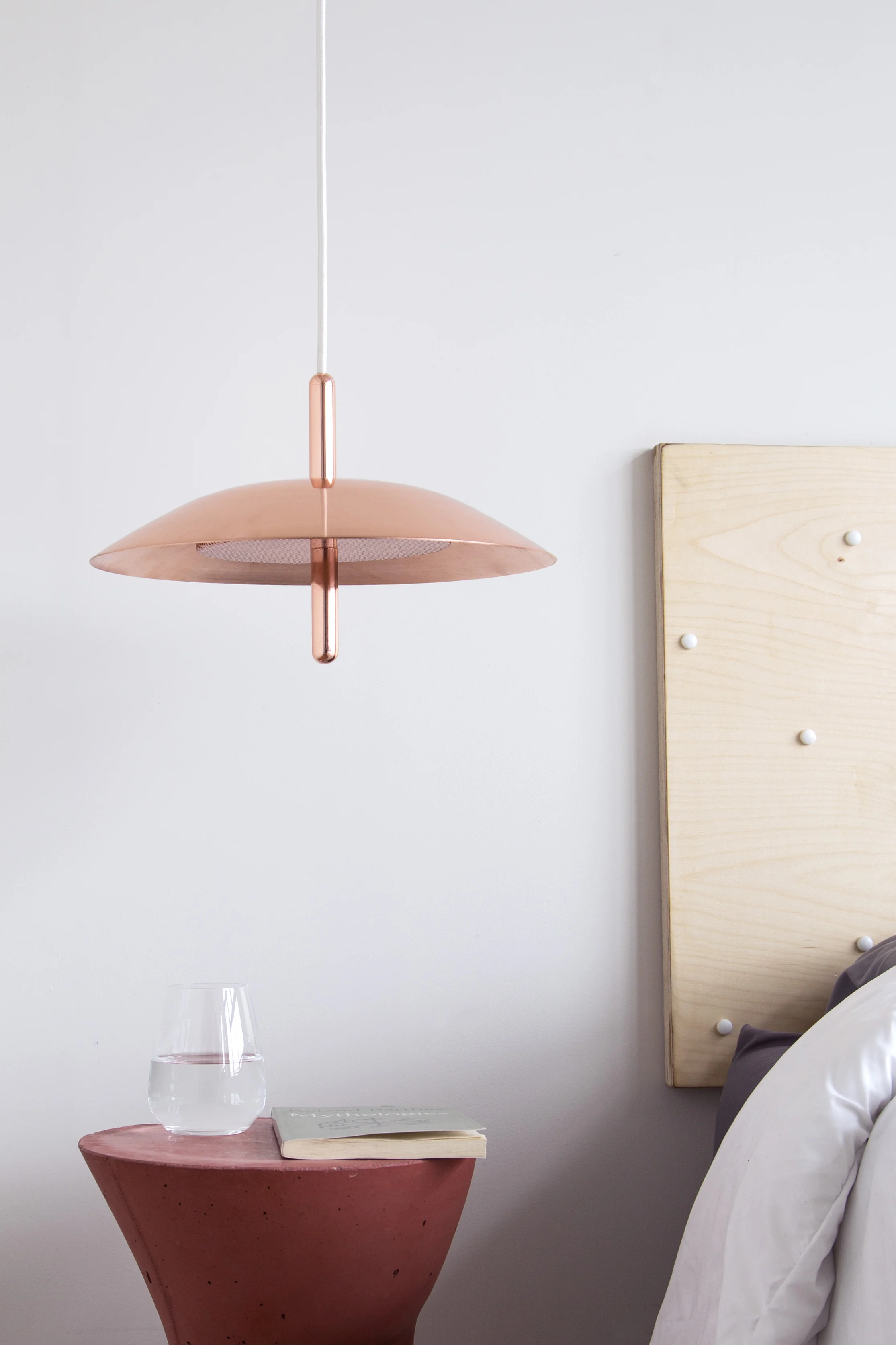 Signal-Pendant-Copper-ShaunKasperbauer-for-Souda-02.jpg