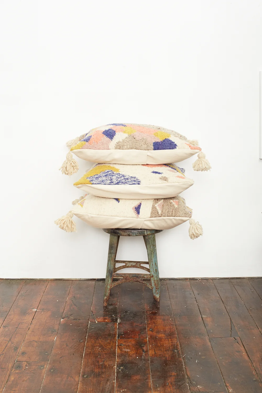 PillowStack_193.jpg